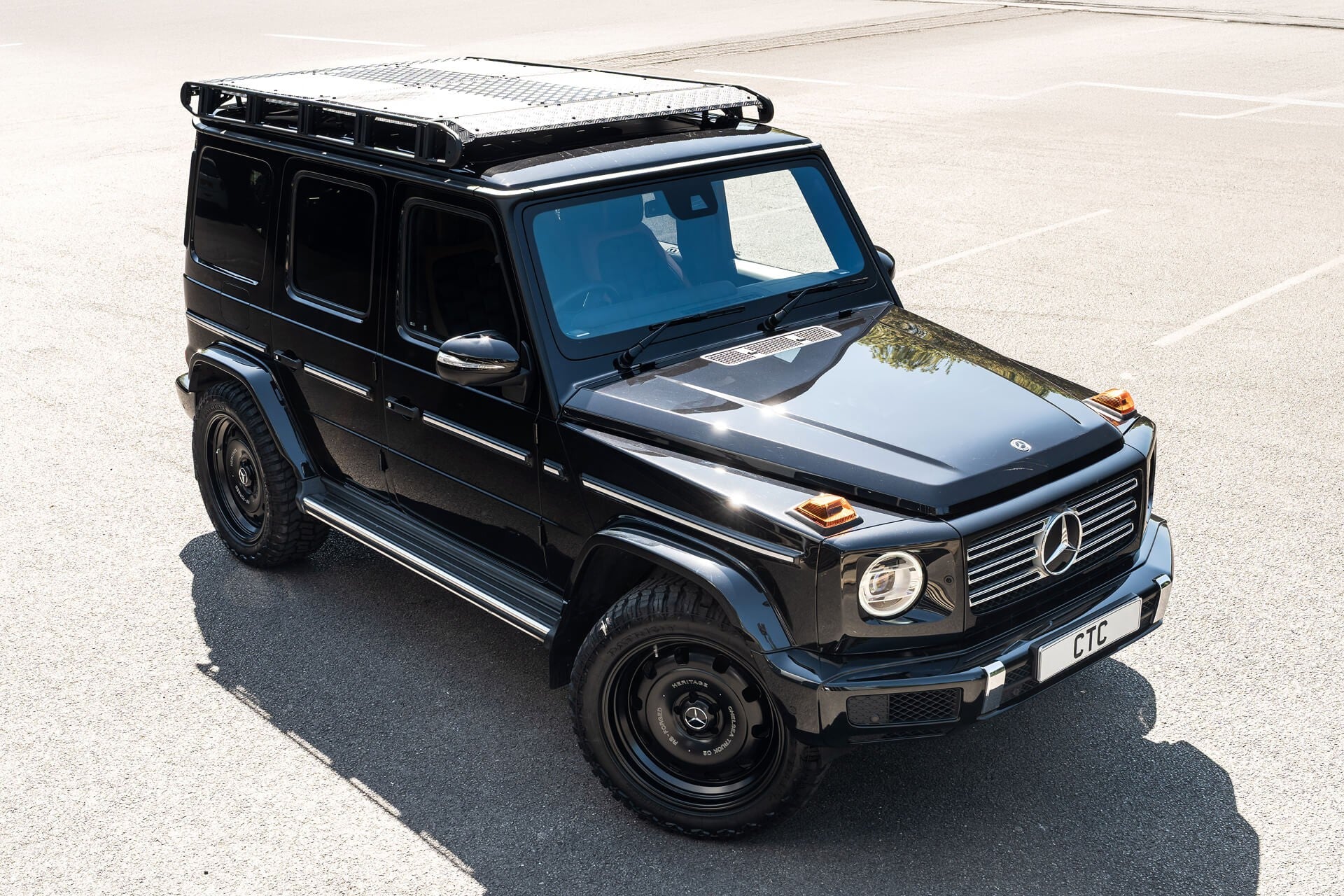 Mercedes-Benz G400d AMG Line (Premium Plus) Gallery Image