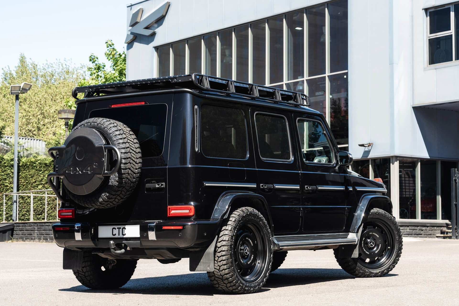 Mercedes-Benz G400d AMG Line (Premium Plus) Gallery Image