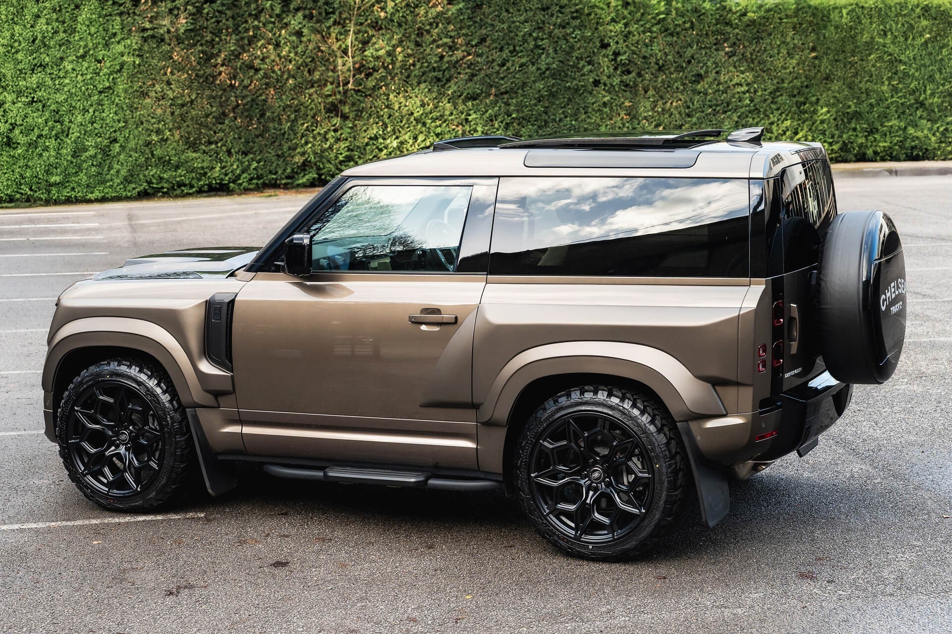 Land Rover Defender 90 P400 XS