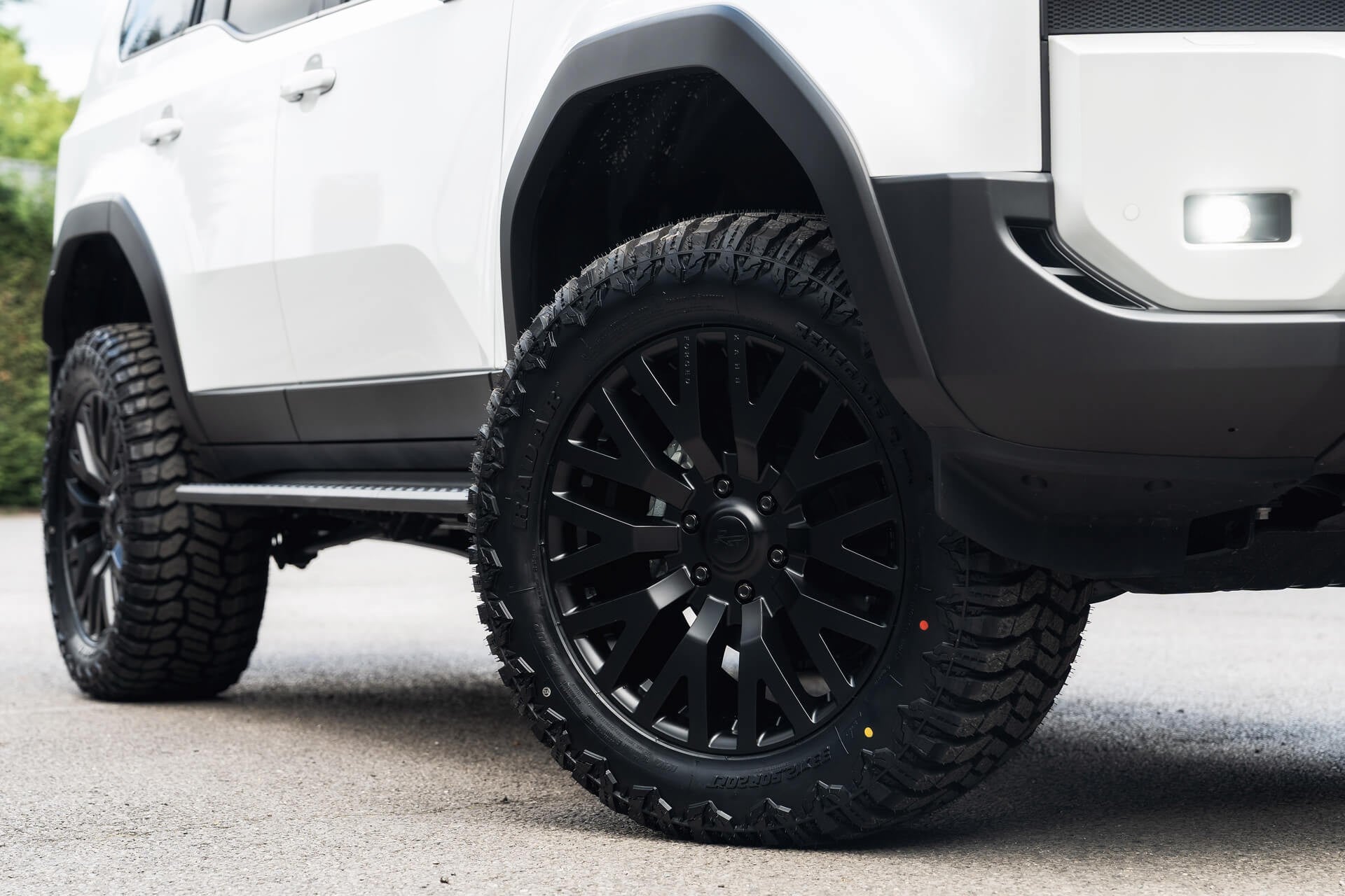 Toyota Land Cruiser 250 VX 2.7 Automatic Gallery Image