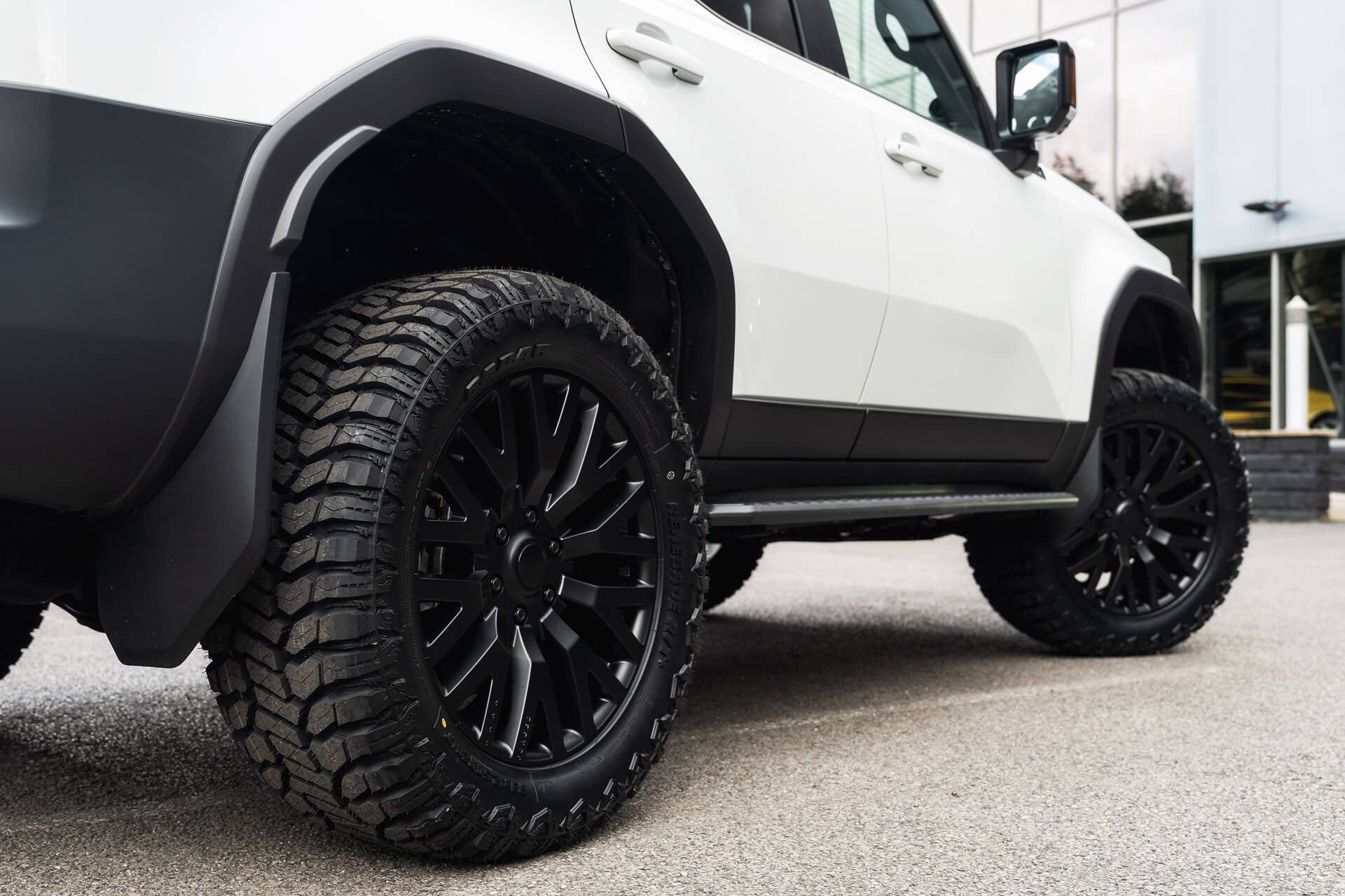 Toyota Land Cruiser 250 VX 2.7 Automatic Gallery Image