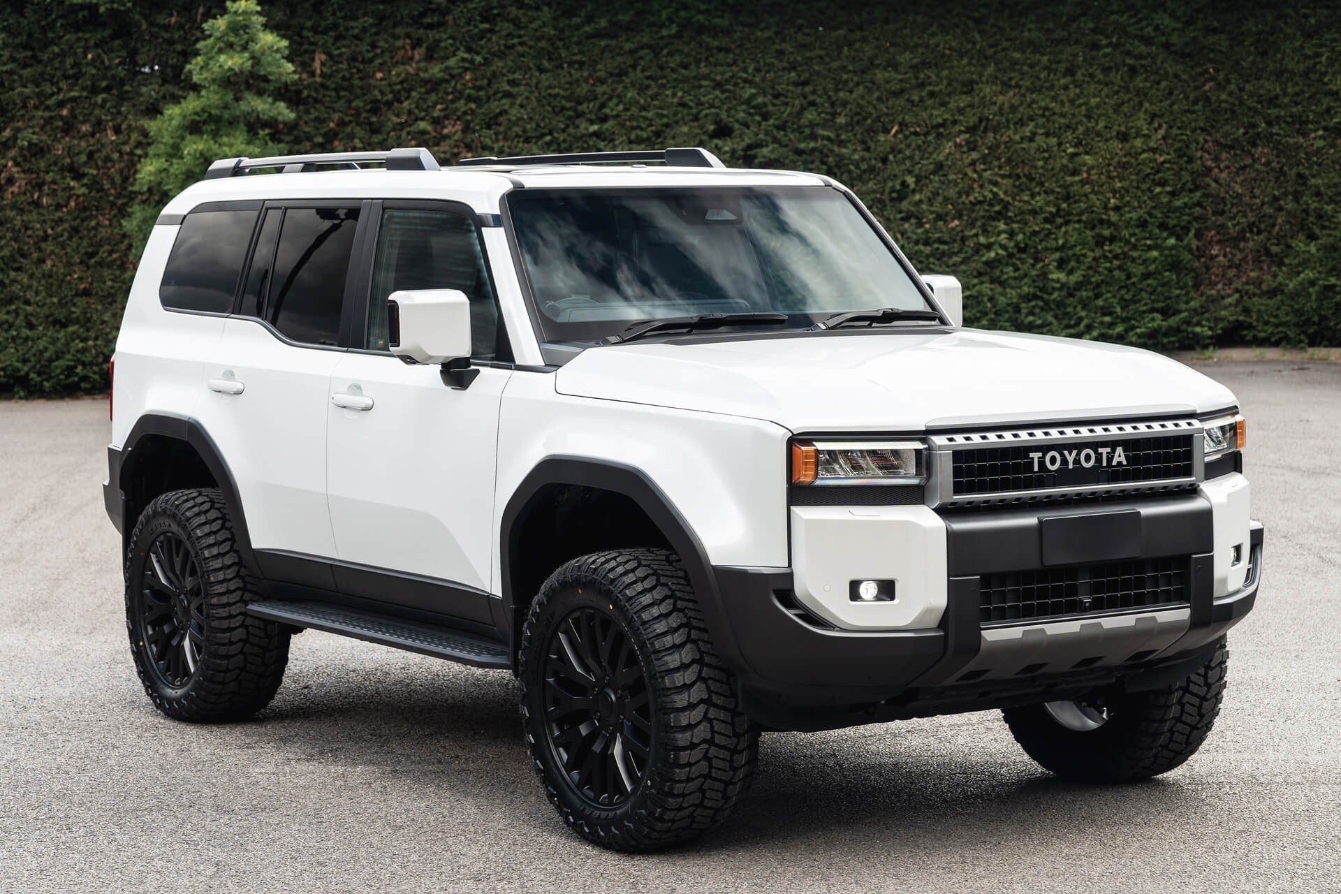 Toyota Land Cruiser 250 VX 2.7 Automatic Gallery Image