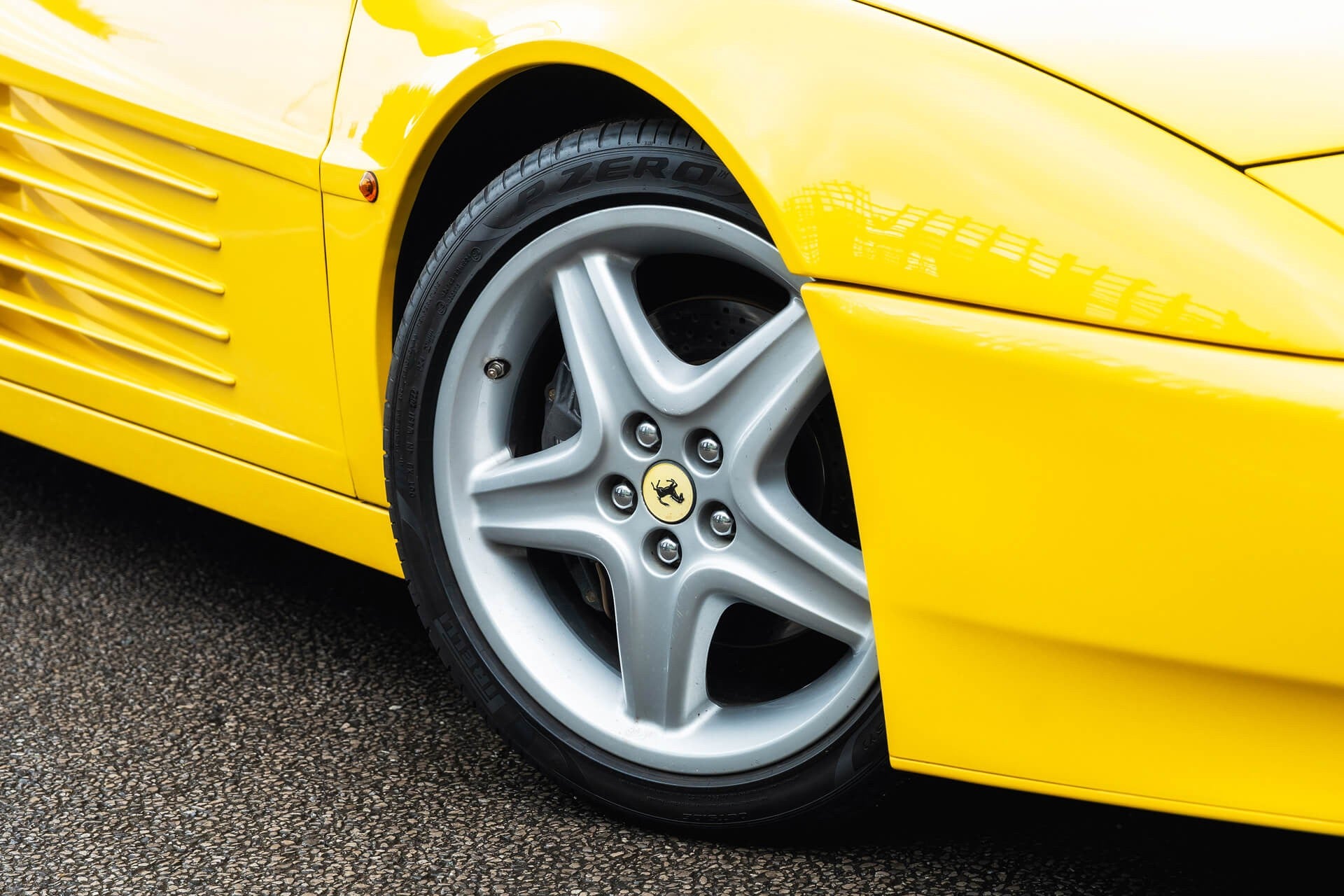 Ferrari 512TR (Left Hand Drive) Gallery Image
