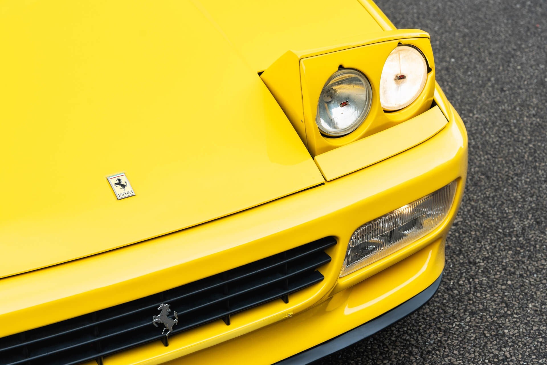 Ferrari 512TR (Left Hand Drive) Gallery Image