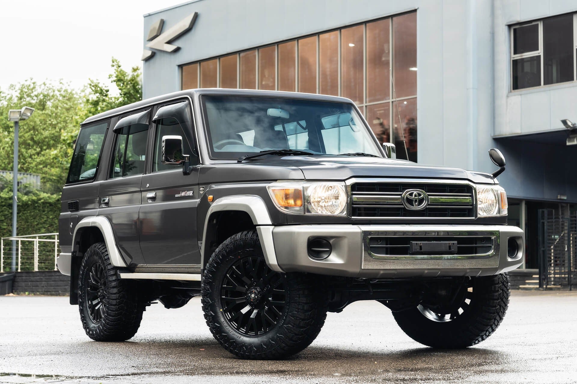 Toyota Land Cruiser 70 Series