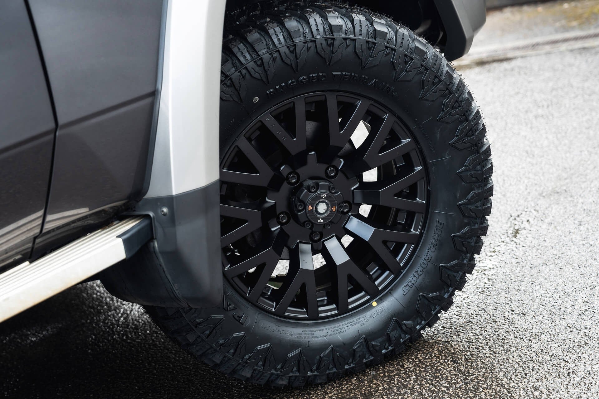 Toyota Land Cruiser 70 Series Gallery Image