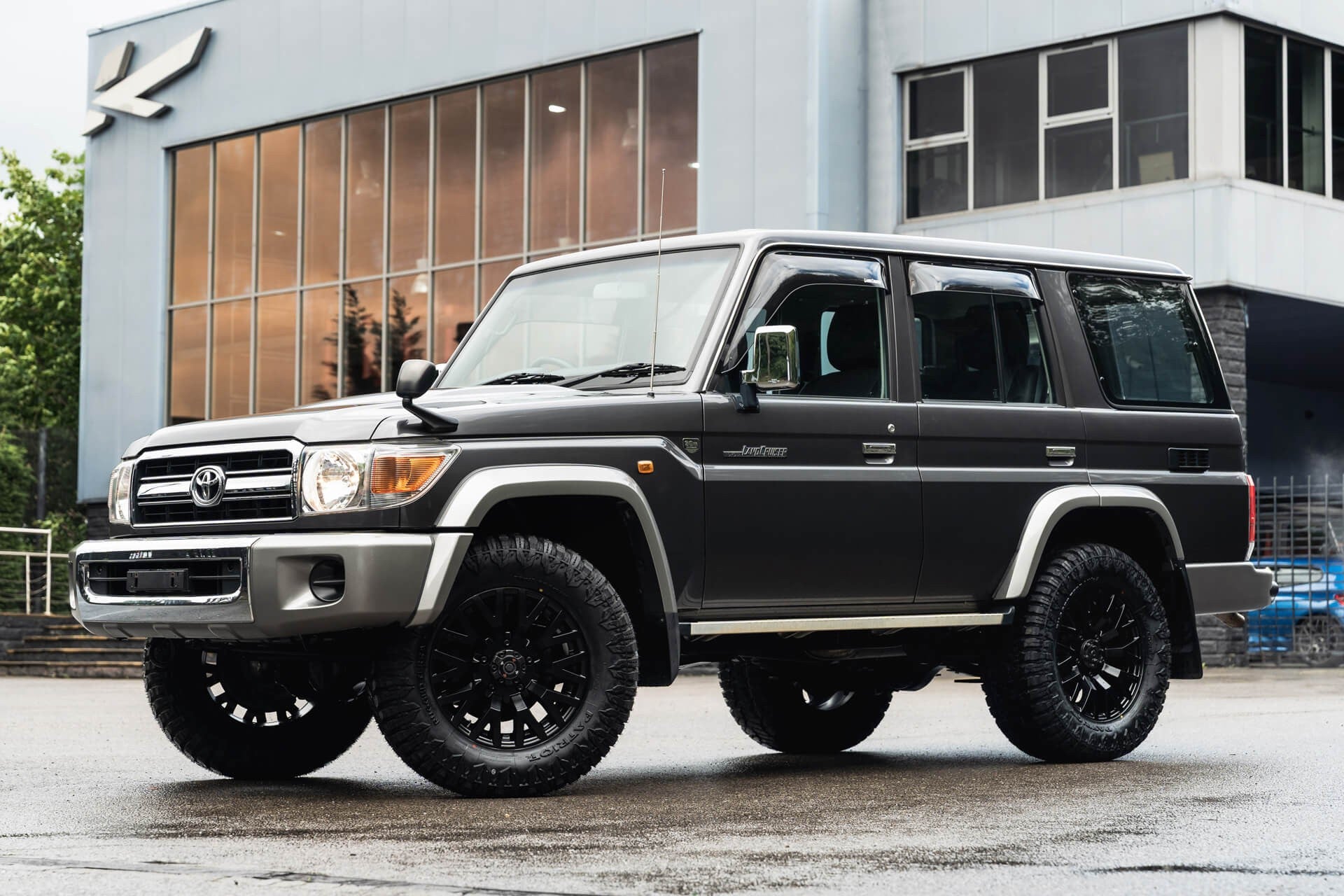 Toyota Land Cruiser 70 Series Gallery Image