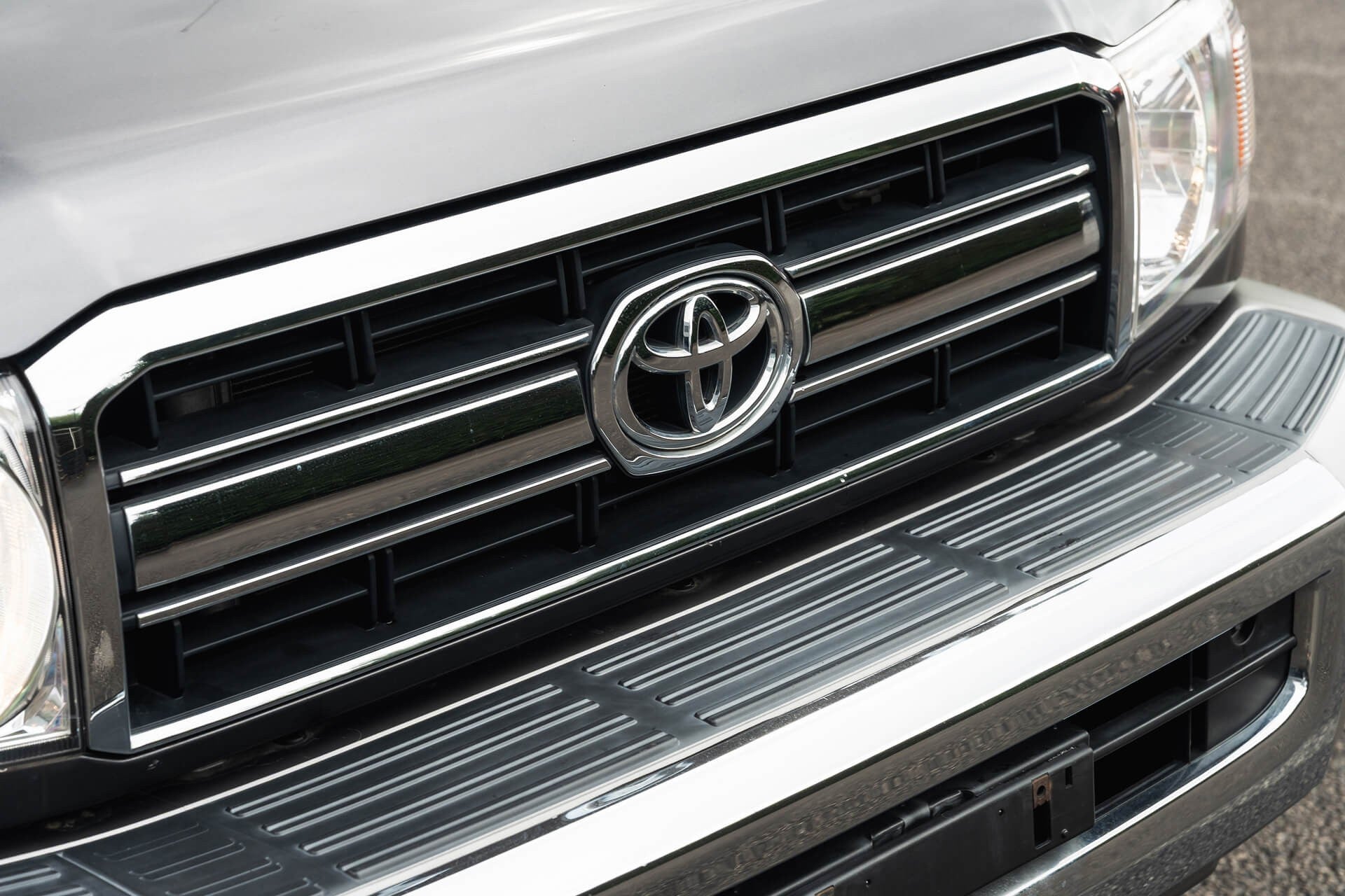Toyota Land Cruiser 70 Series Gallery Image