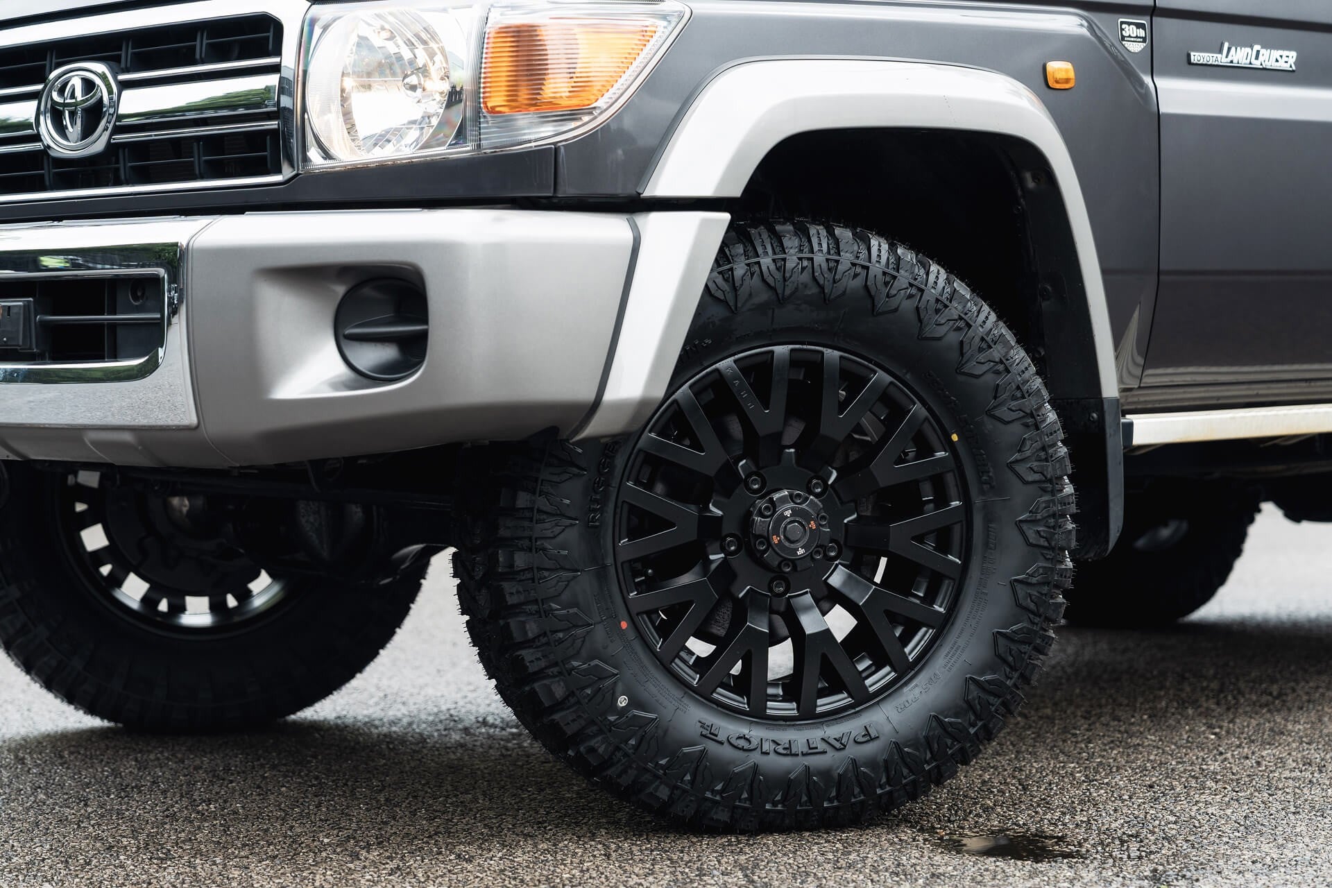 Toyota Land Cruiser 70 Series Gallery Image