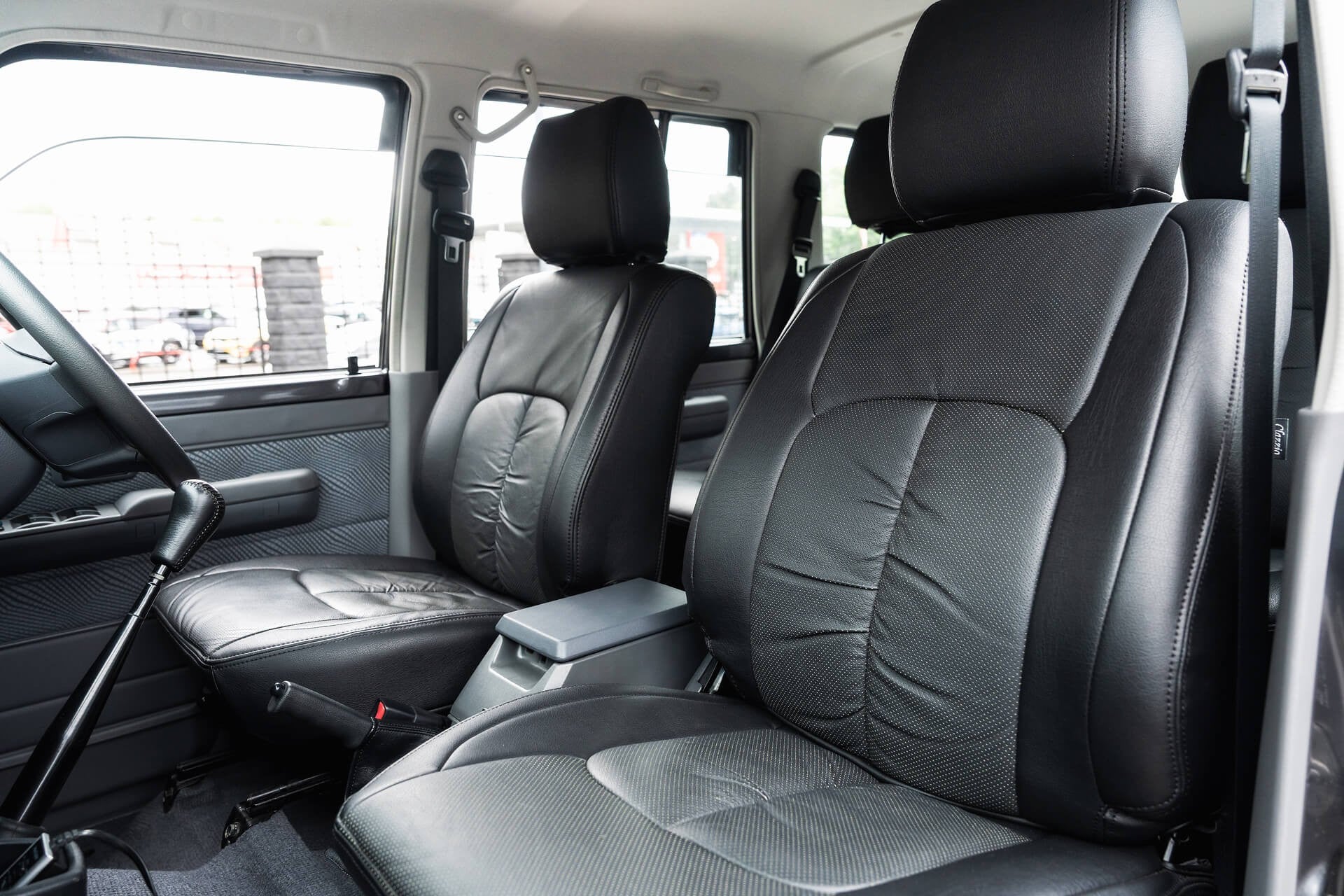 Toyota Land Cruiser 70 Series Gallery Image