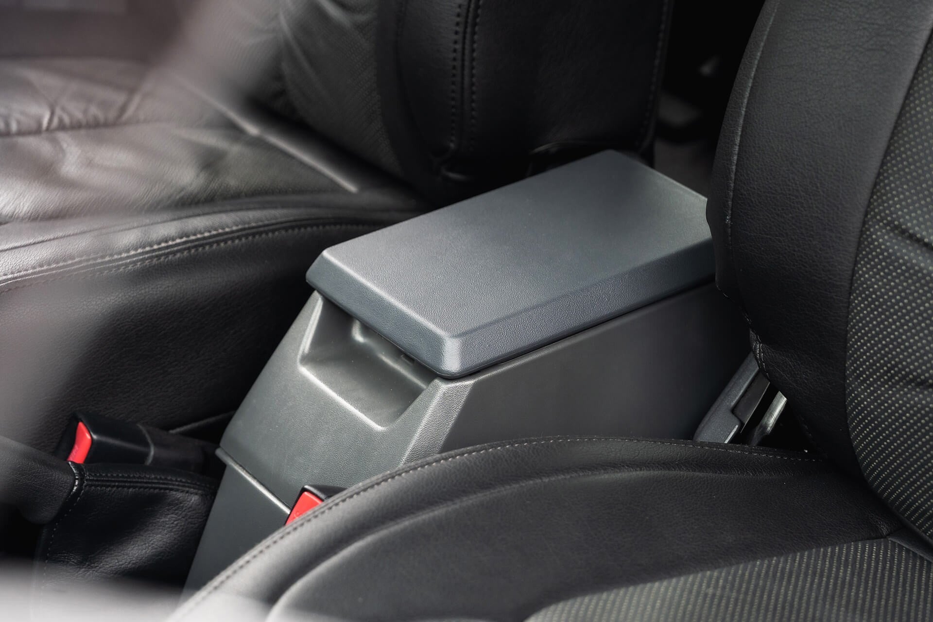 Toyota Land Cruiser 70 Series Gallery Image