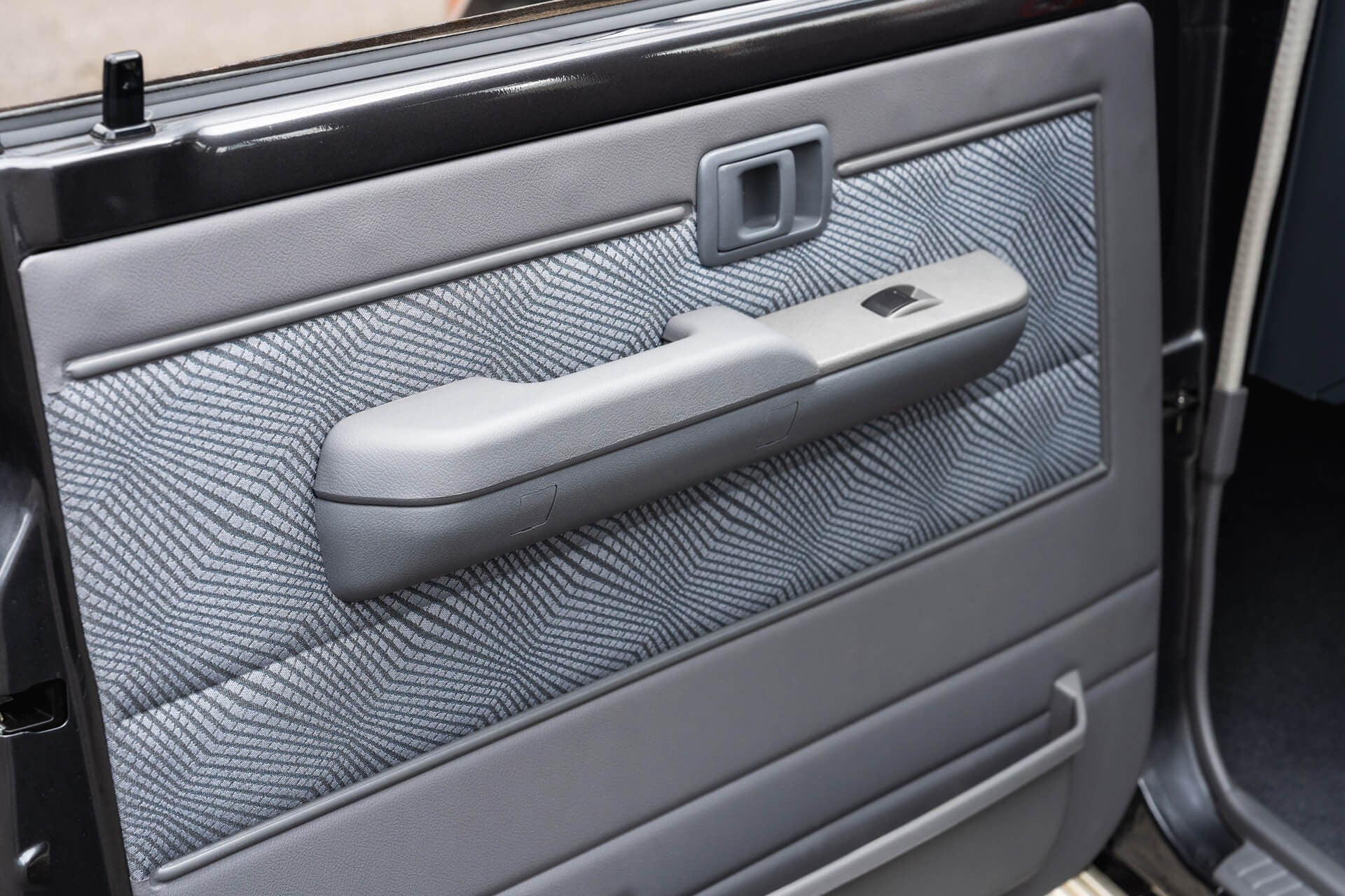 Toyota Land Cruiser 70 Series Gallery Image
