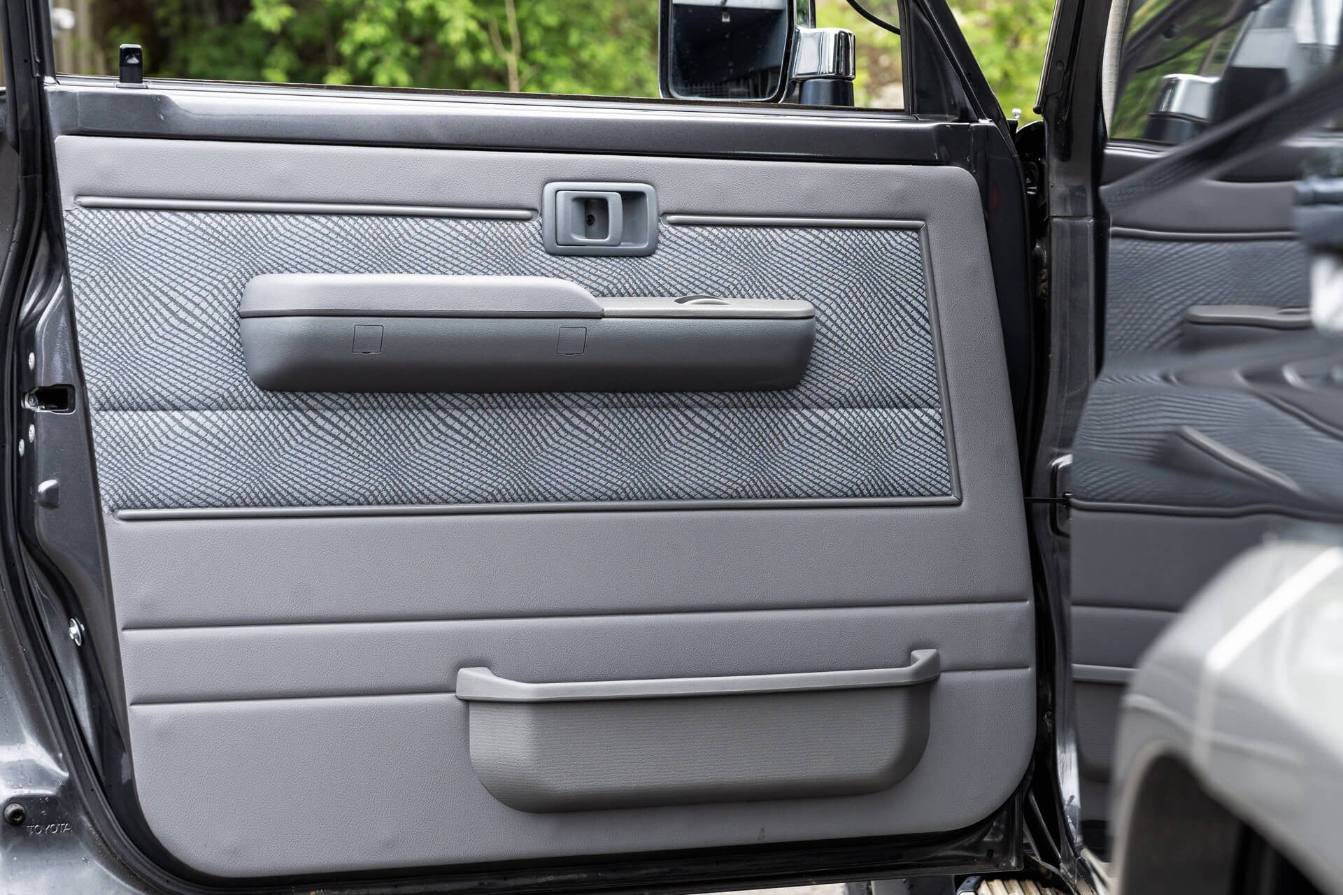 Toyota Land Cruiser 70 Series Gallery Image