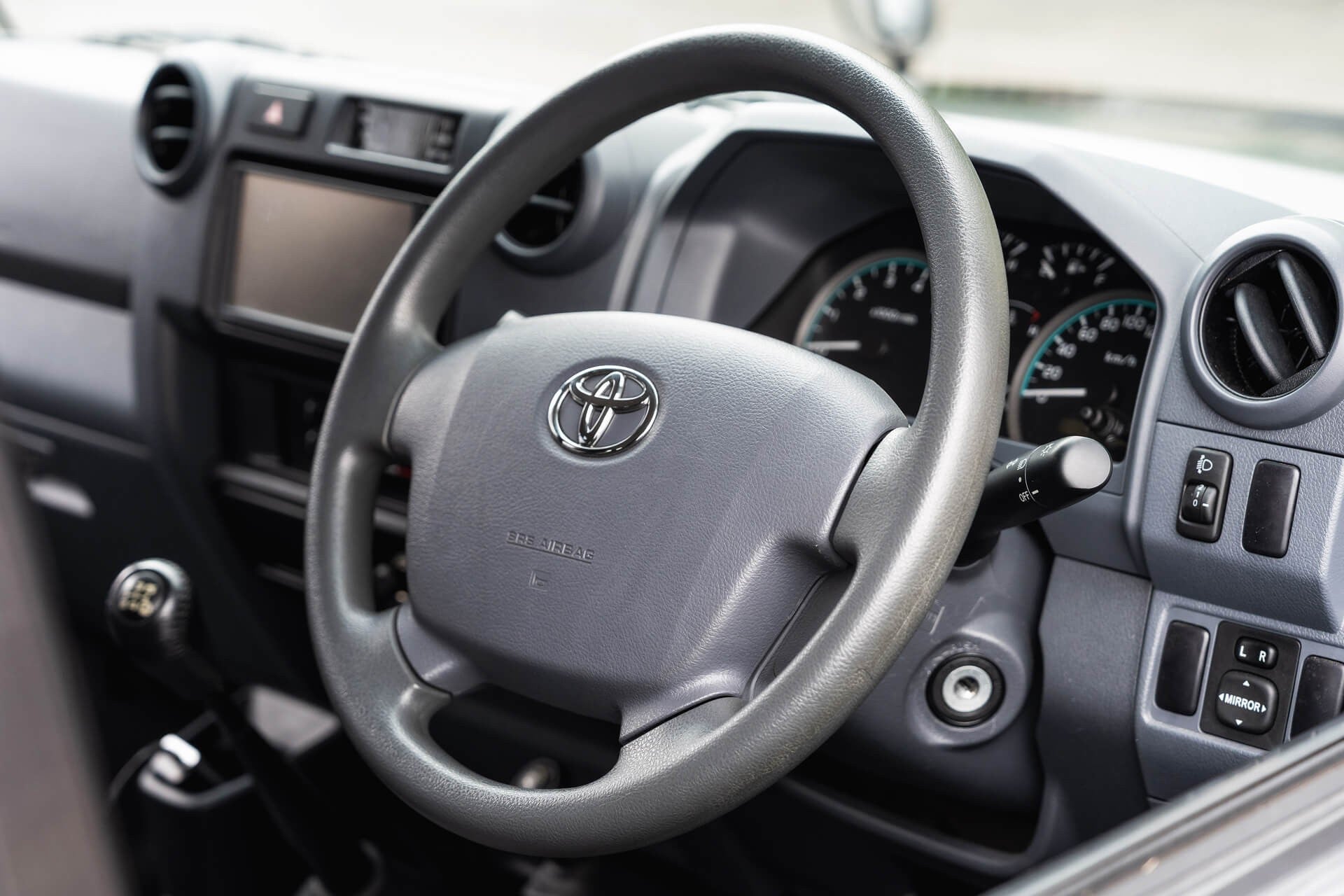 Toyota Land Cruiser 70 Series Gallery Image