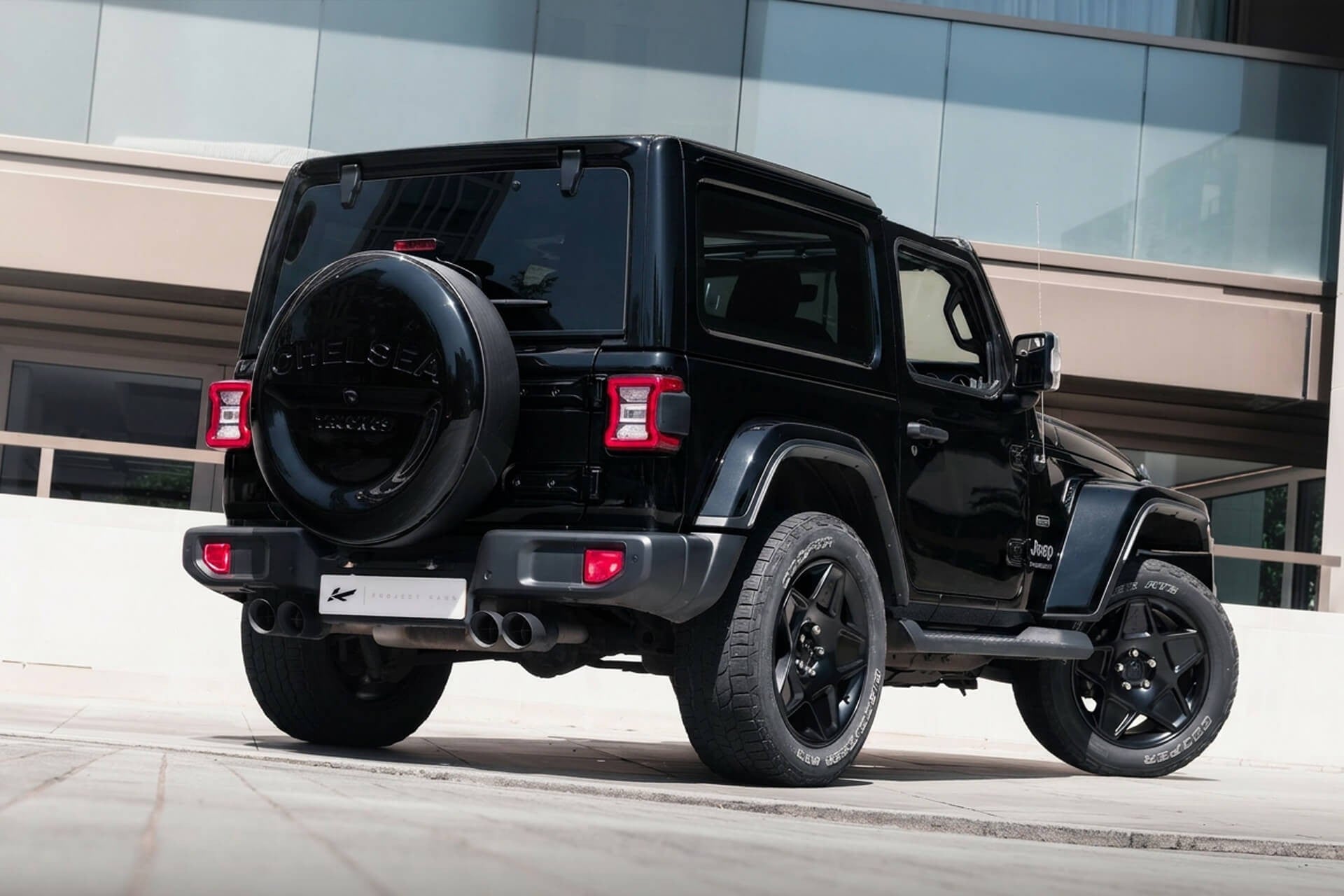 Jeep Wrangler Overland Gallery Image