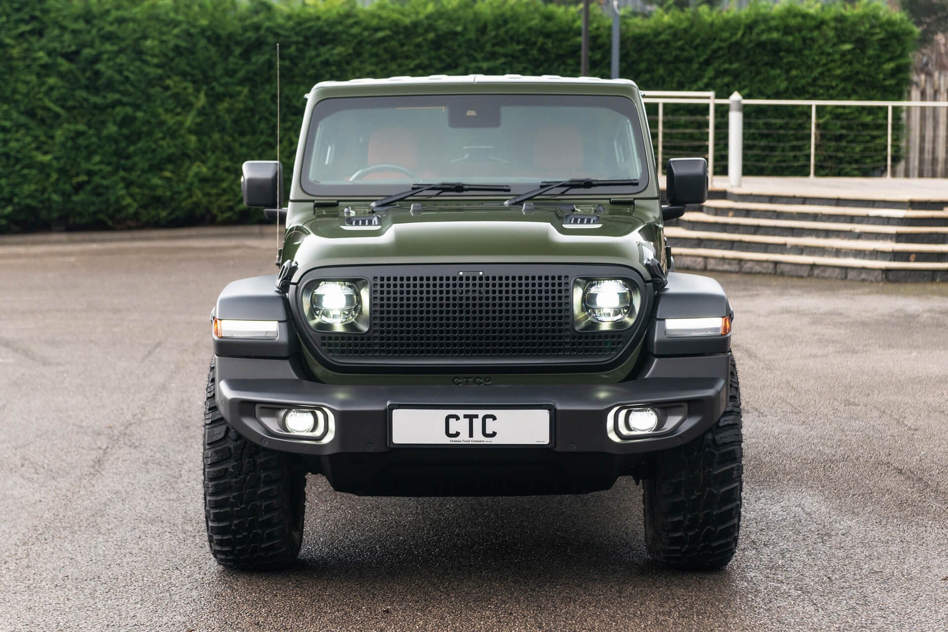 Jeep Wrangler Overland 2.0GME Rubicon Gallery Image