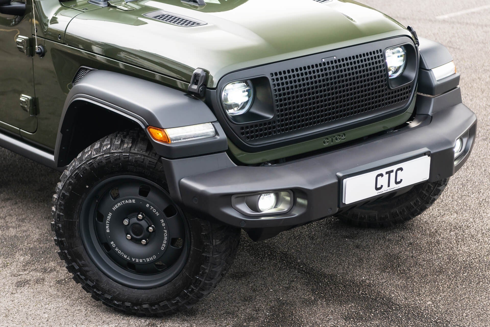 Jeep Wrangler Overland 2.0GME Rubicon Gallery Image