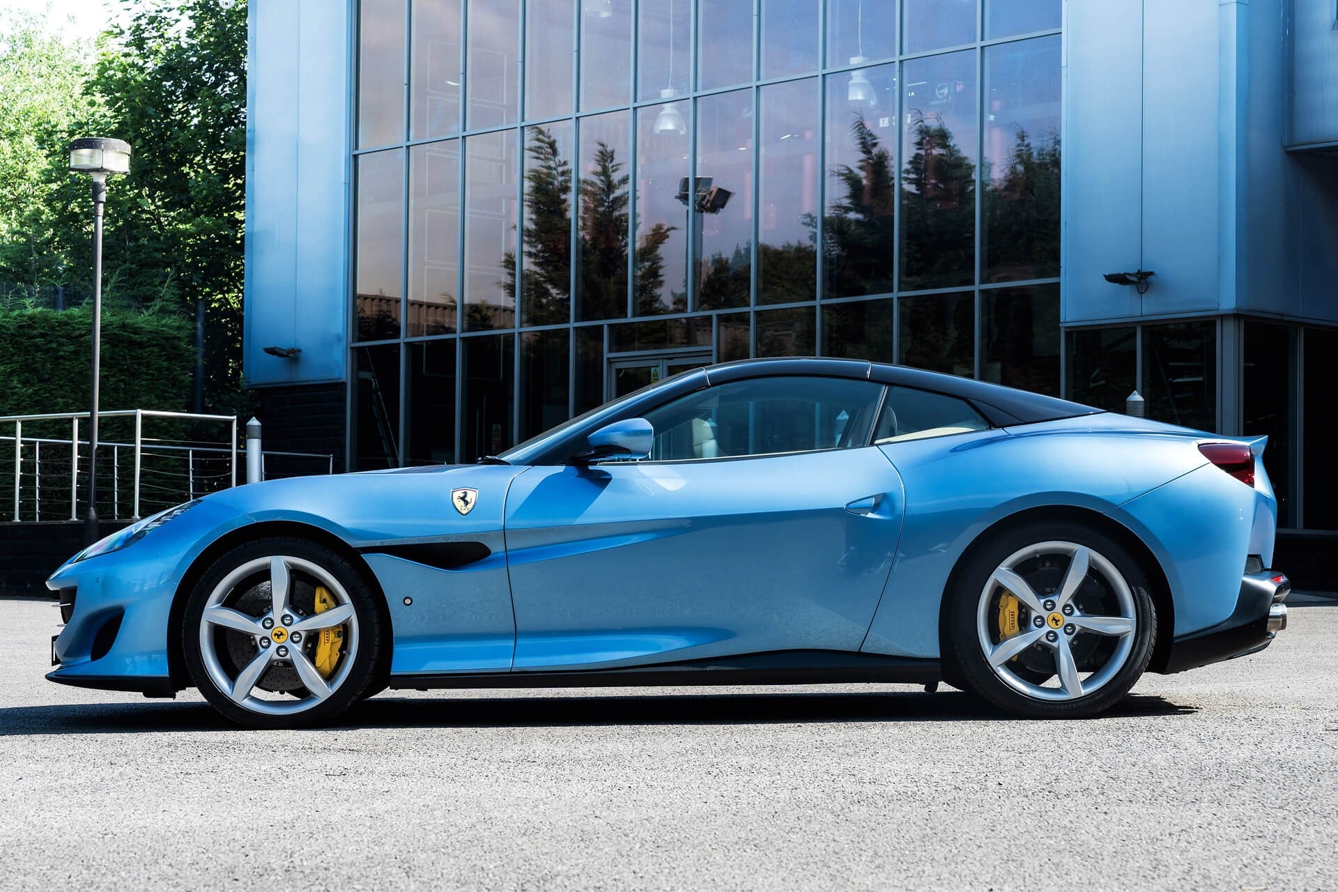 Ferrari Portofino 3.8T V8 F1 Gallery Image