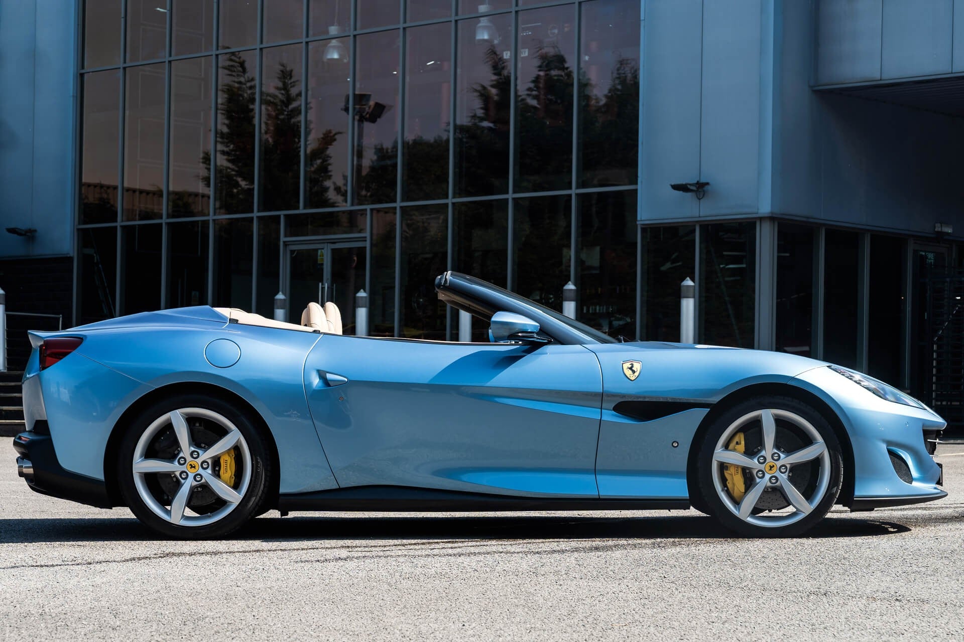 Ferrari Portofino 3.8T V8 F1 Gallery Image