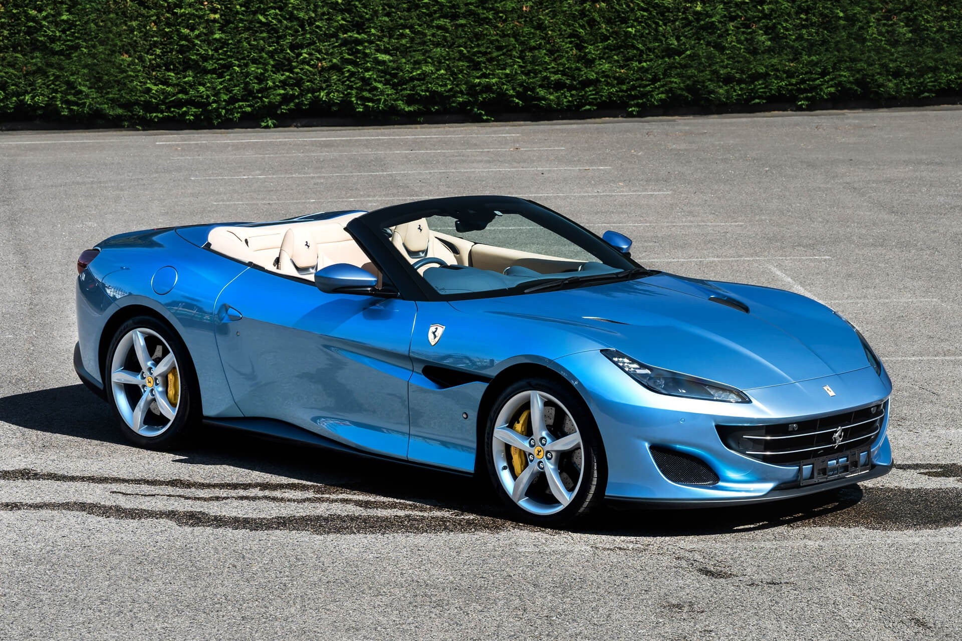 Ferrari Portofino 3.8T V8 F1 Gallery Image
