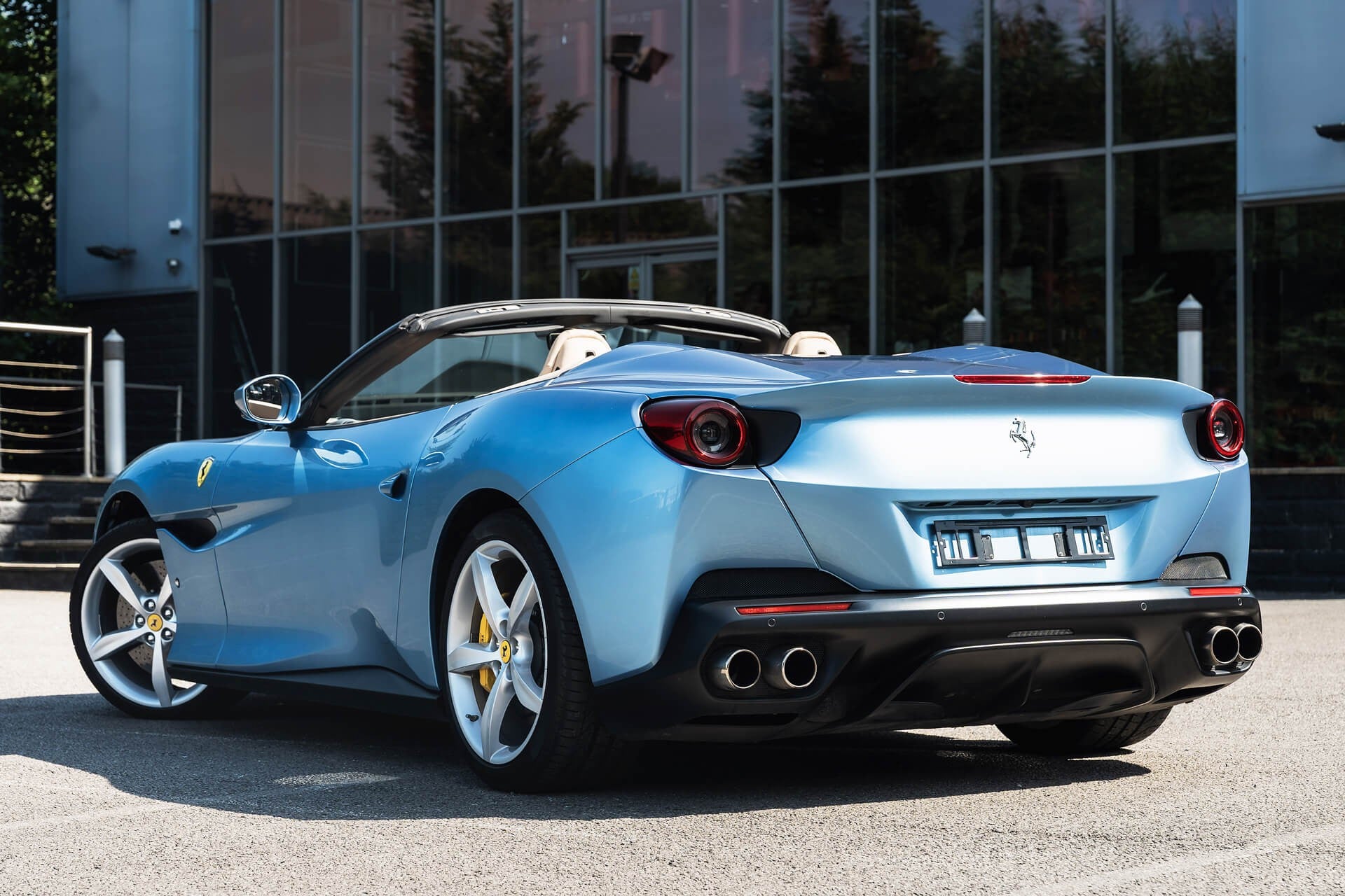 Ferrari Portofino 3.8T V8 F1 Gallery Image