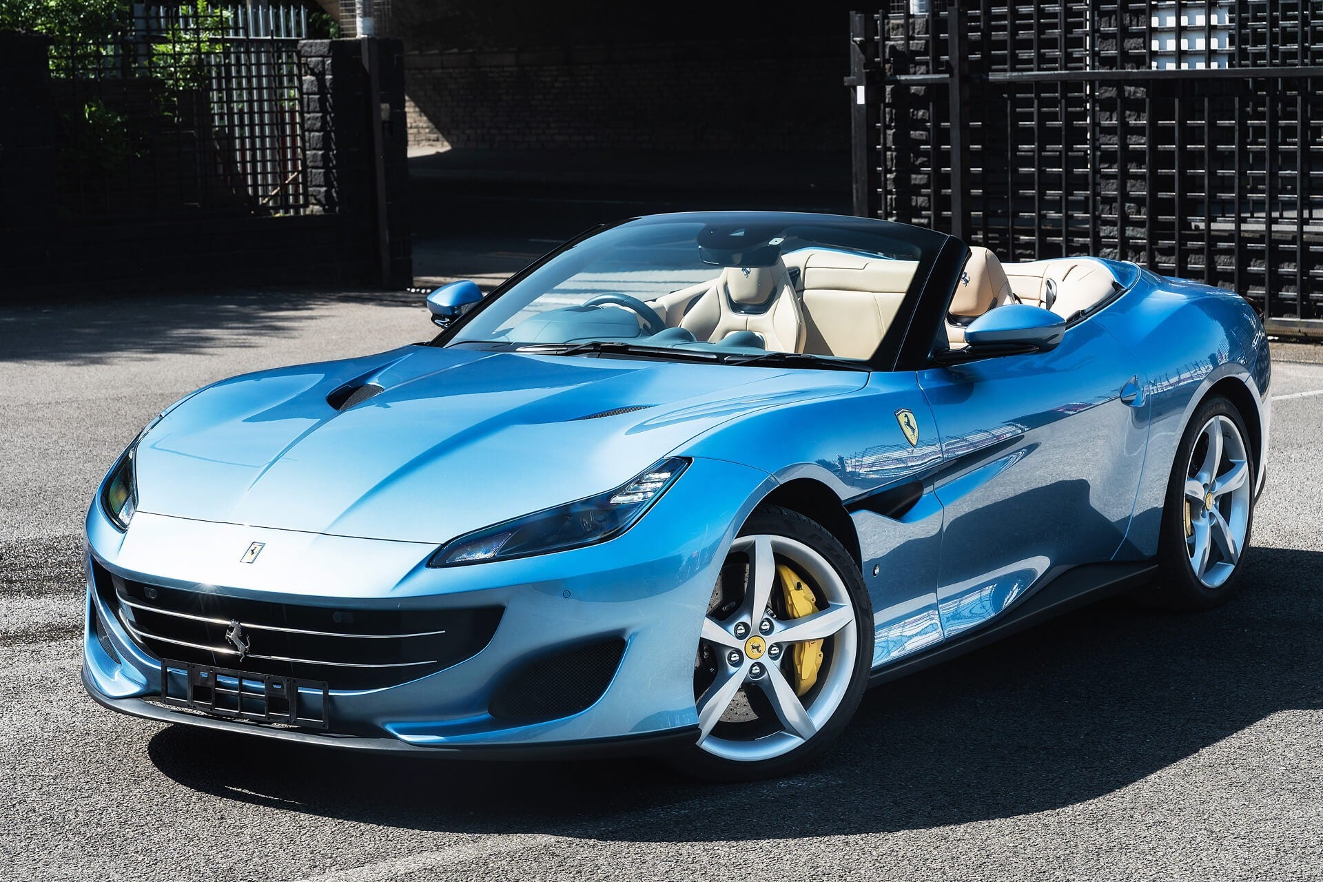 Ferrari Portofino 3.8T V8 F1 Gallery Image