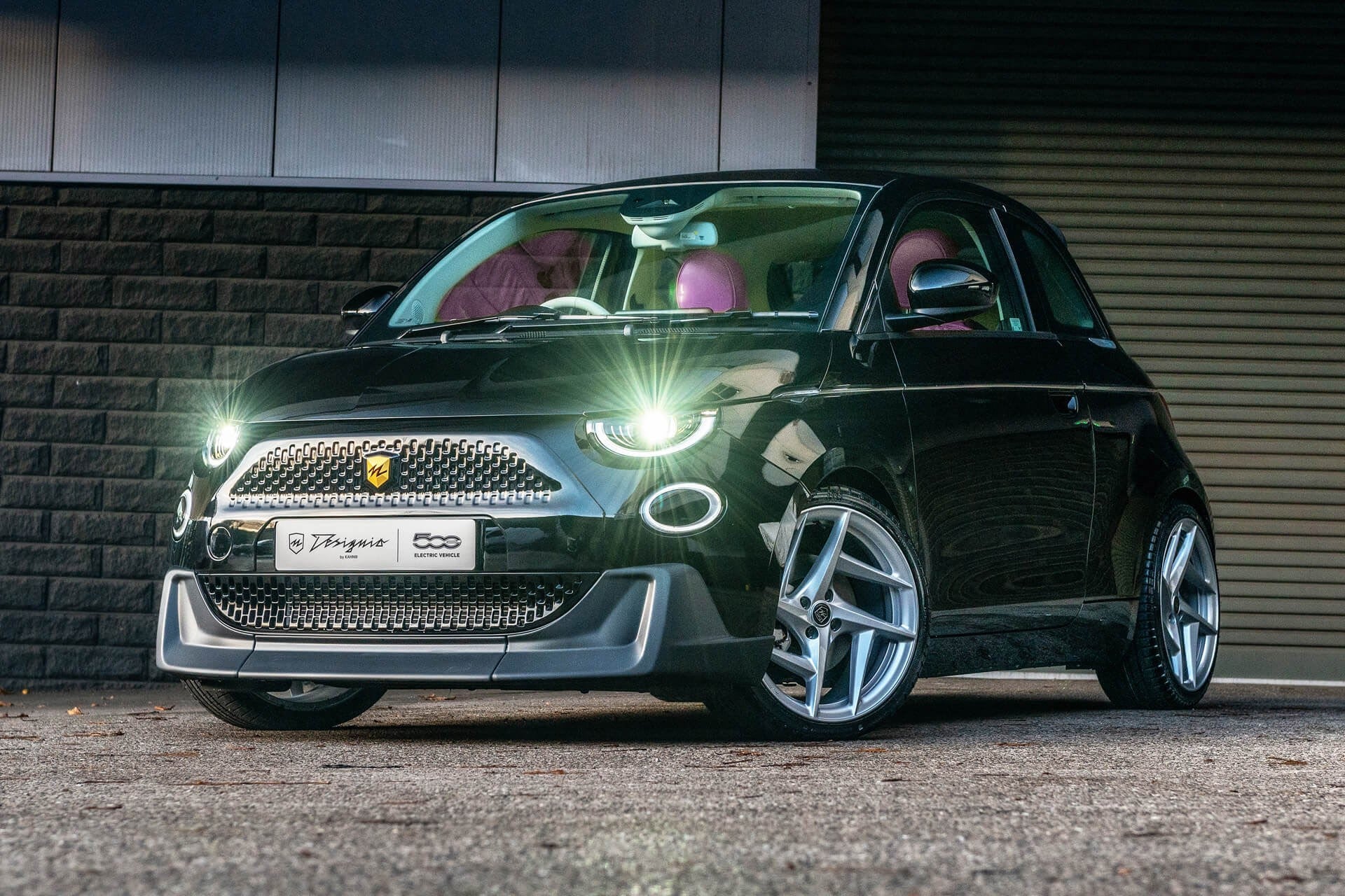 Fiat 500e 42kWh RED Designio by KAHN®