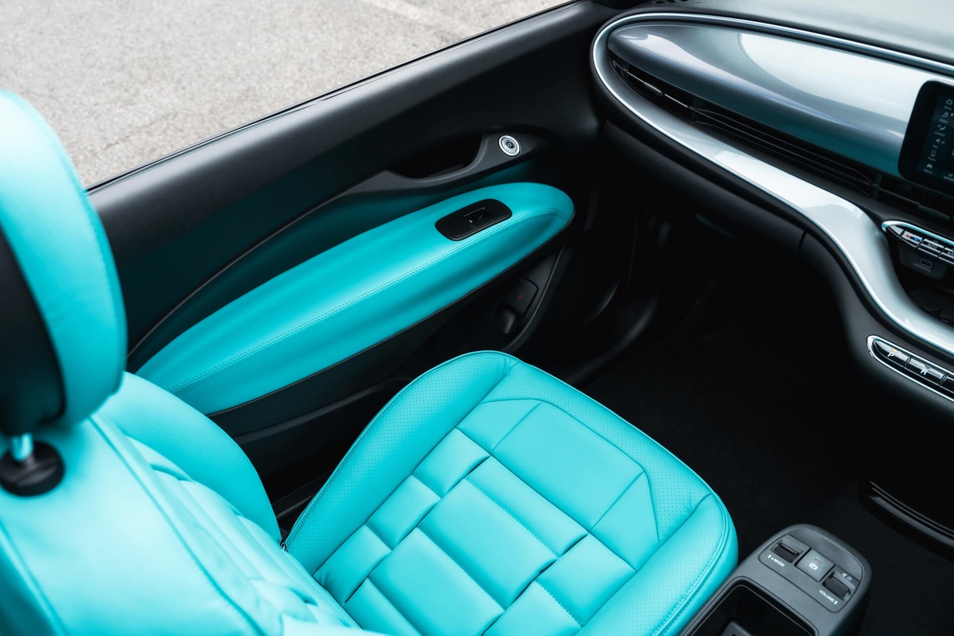 Fiat 500e 42kWh RED Designio by KAHN®