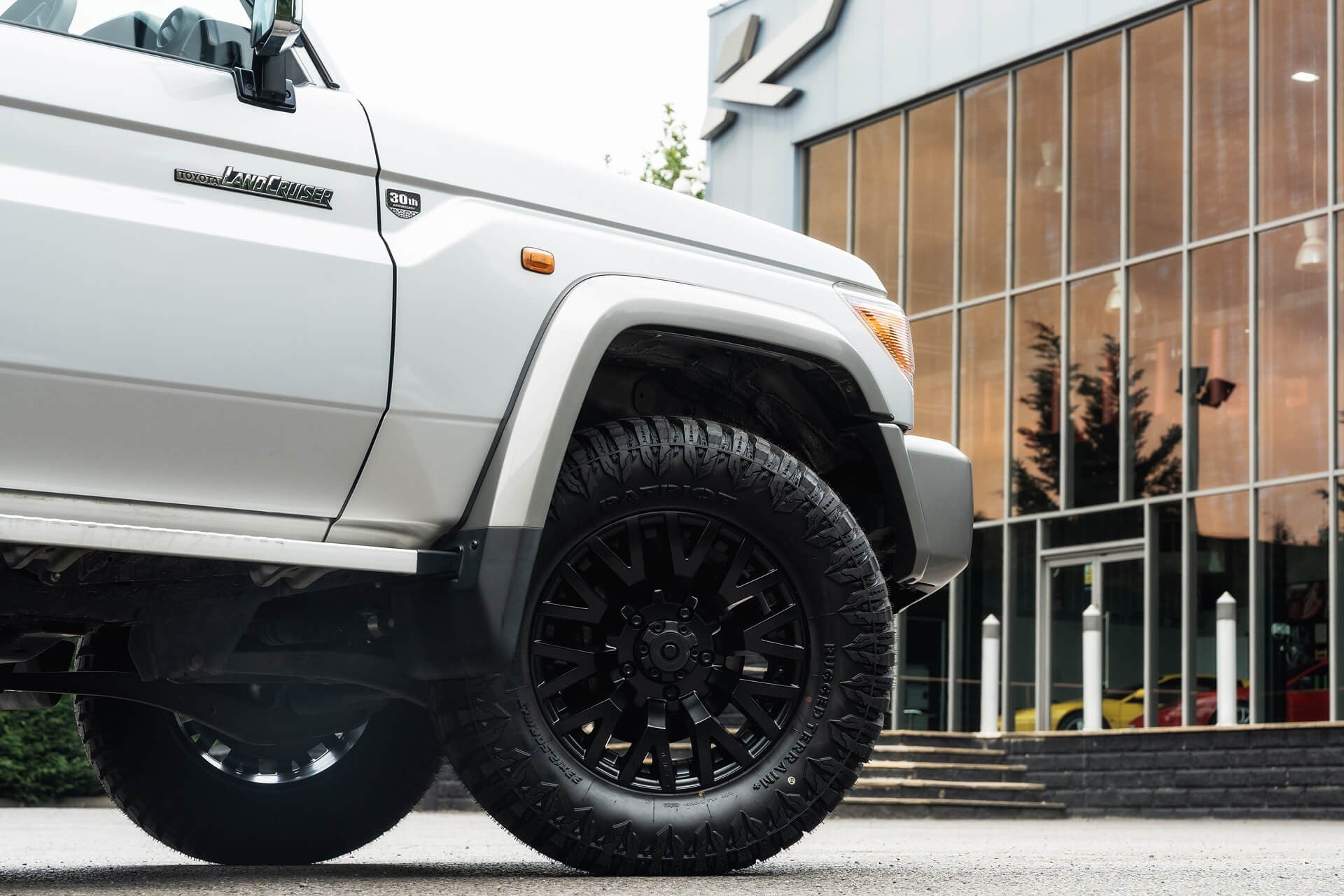 Toyota Land Cruiser