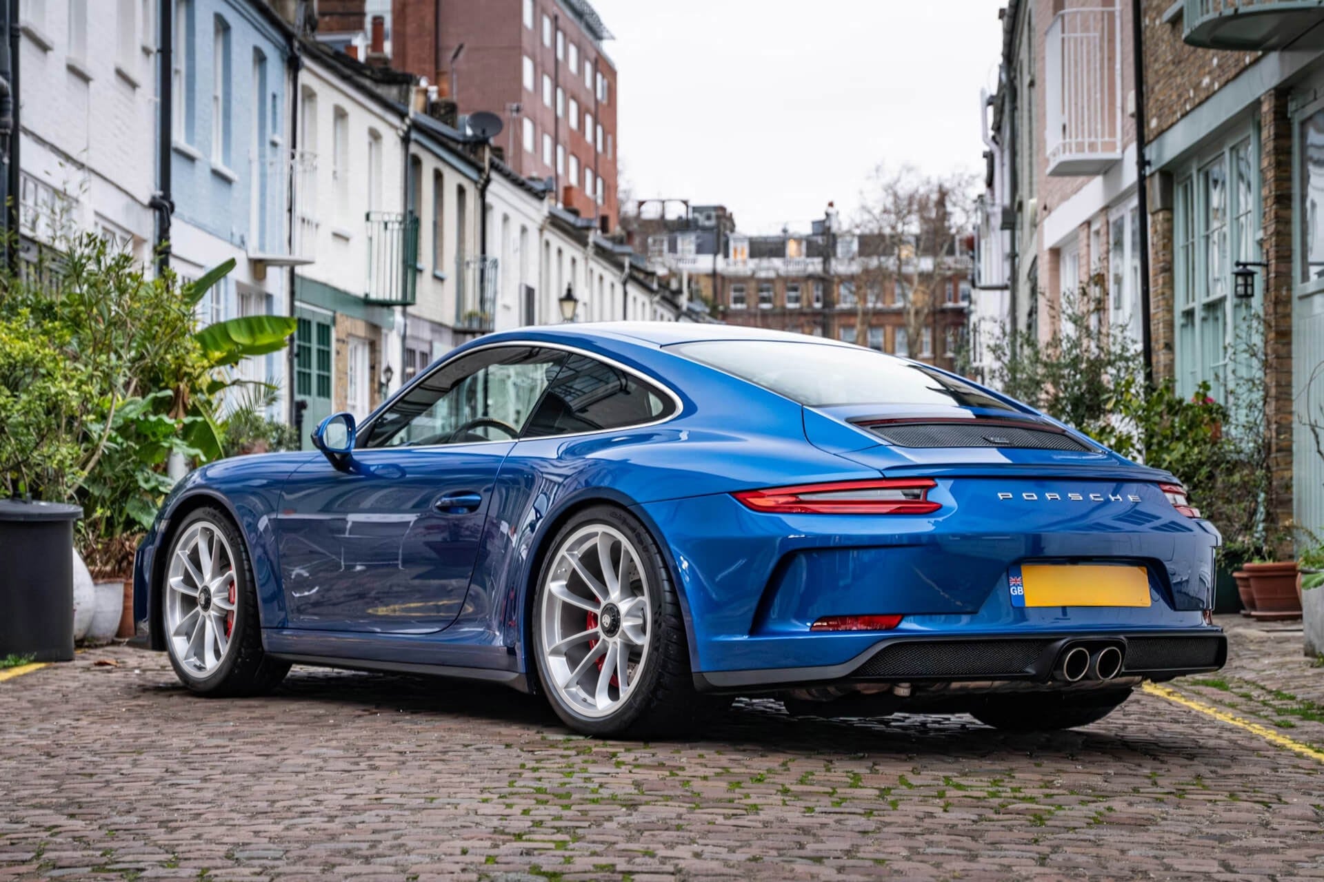 Porsche 911 (991.2) GT3 Touring