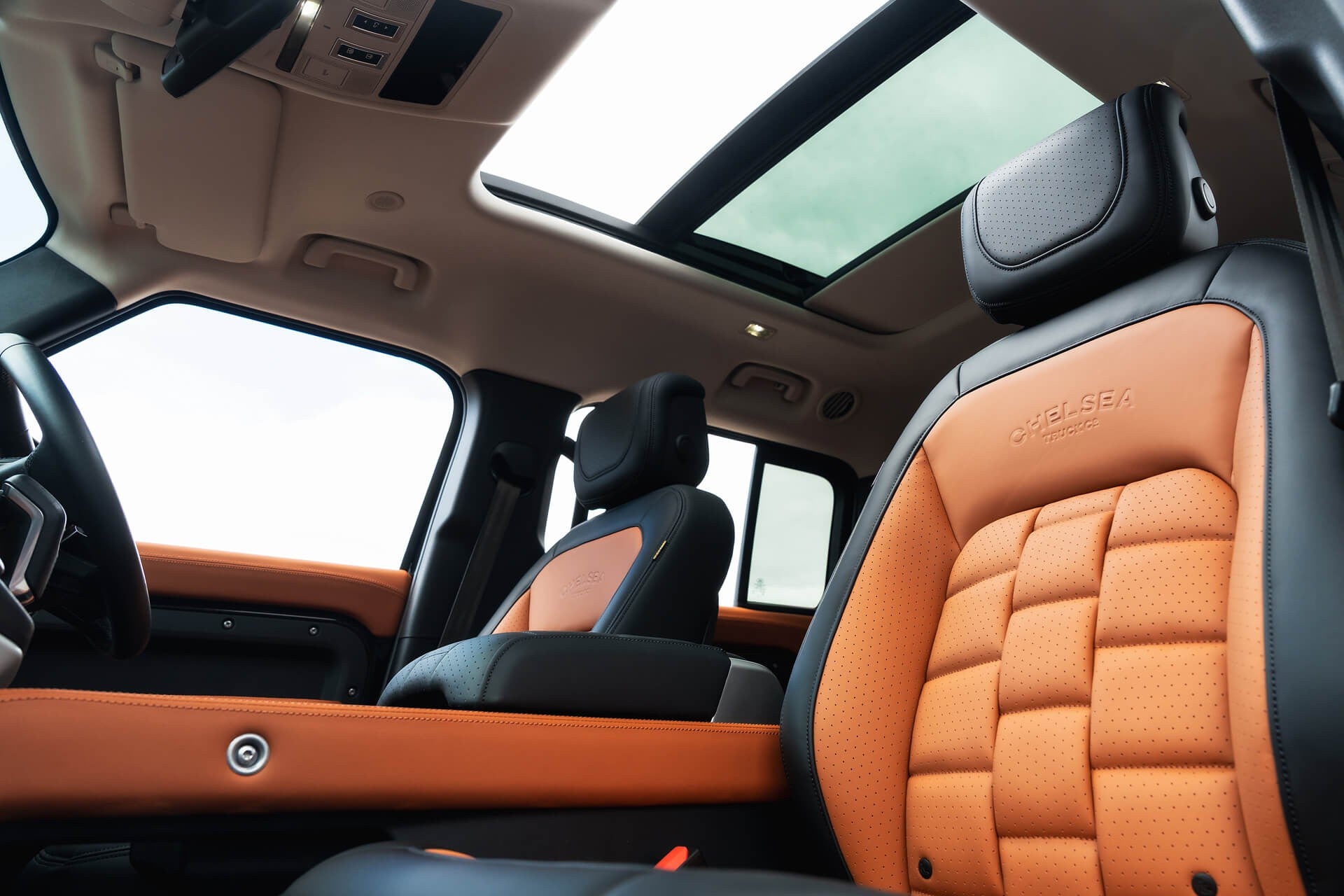 Land Rover Defender 130 P300 HSE (8 Seater)