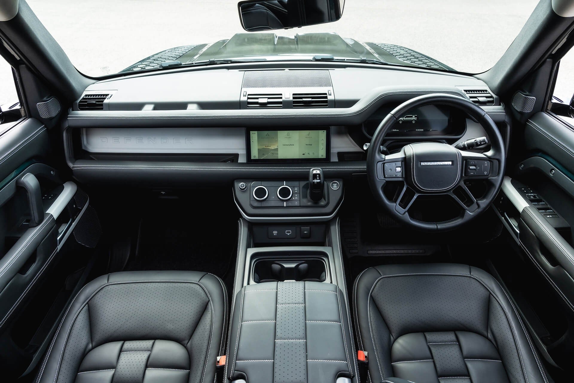 Land Rover Defender 110 P400