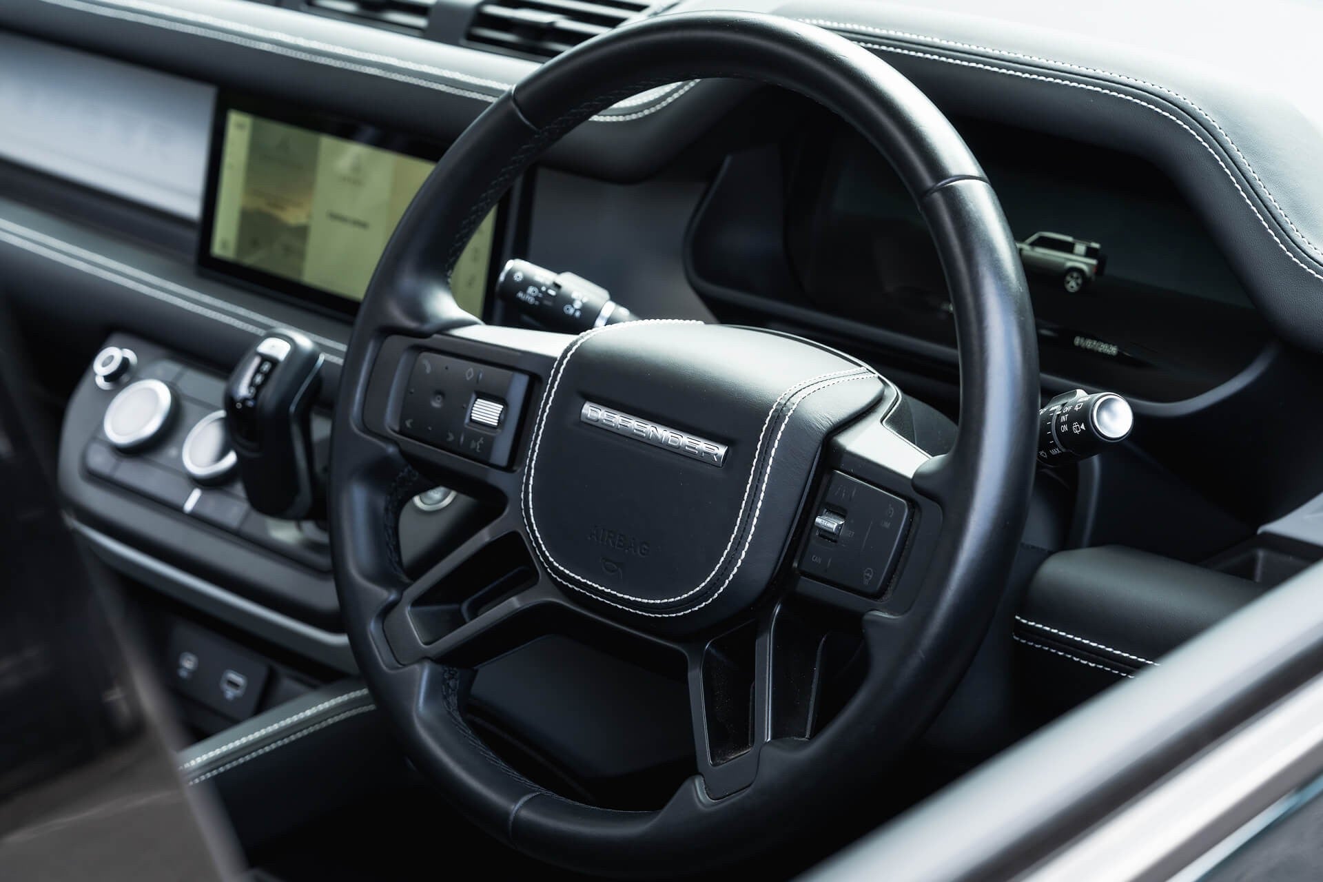 Land Rover Defender 110 P400
