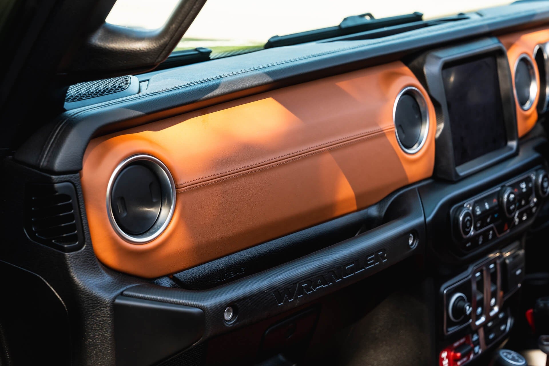 Jeep Wrangler Overland 2.0GME Rubicon