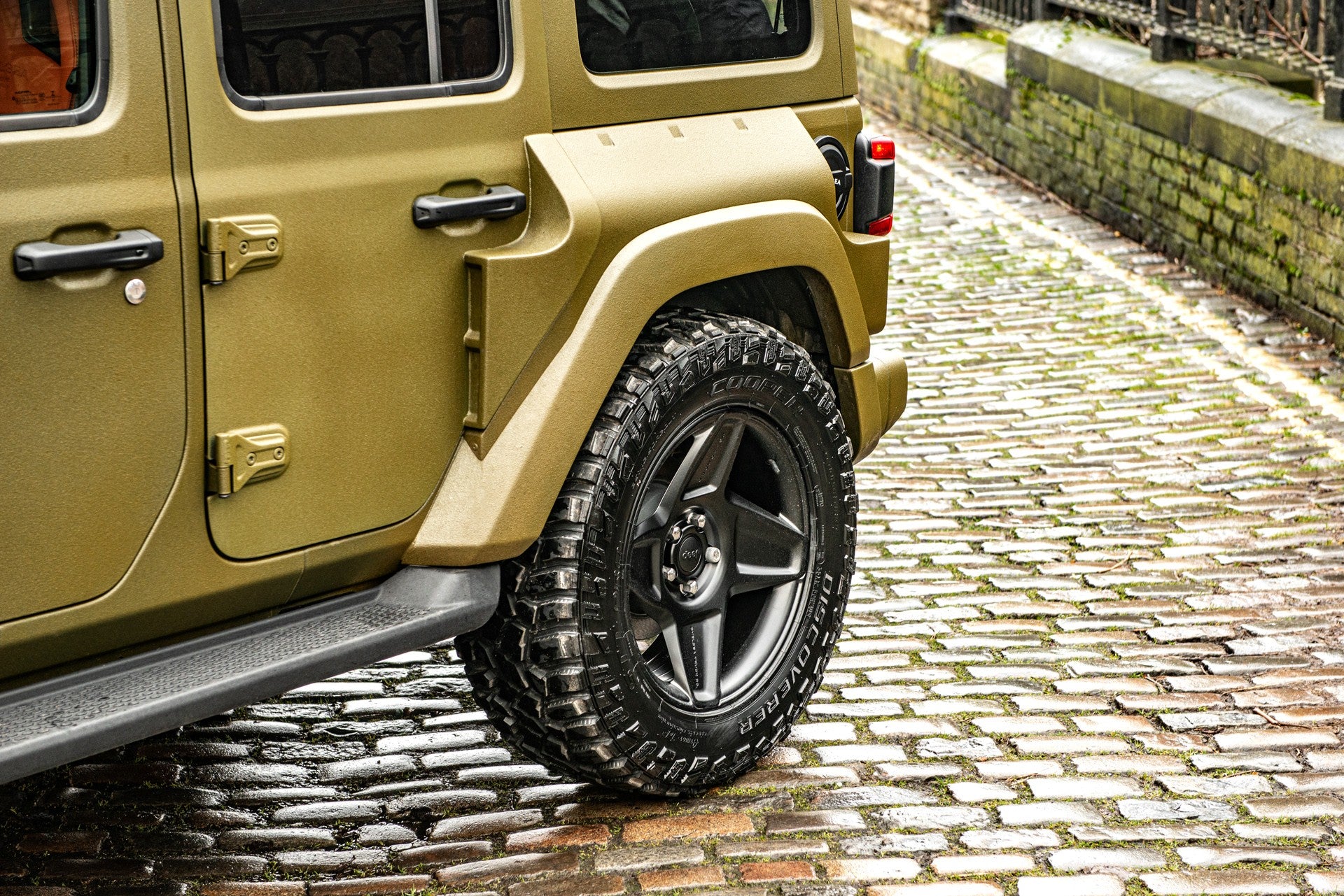 Jeep Wrangler Sahara