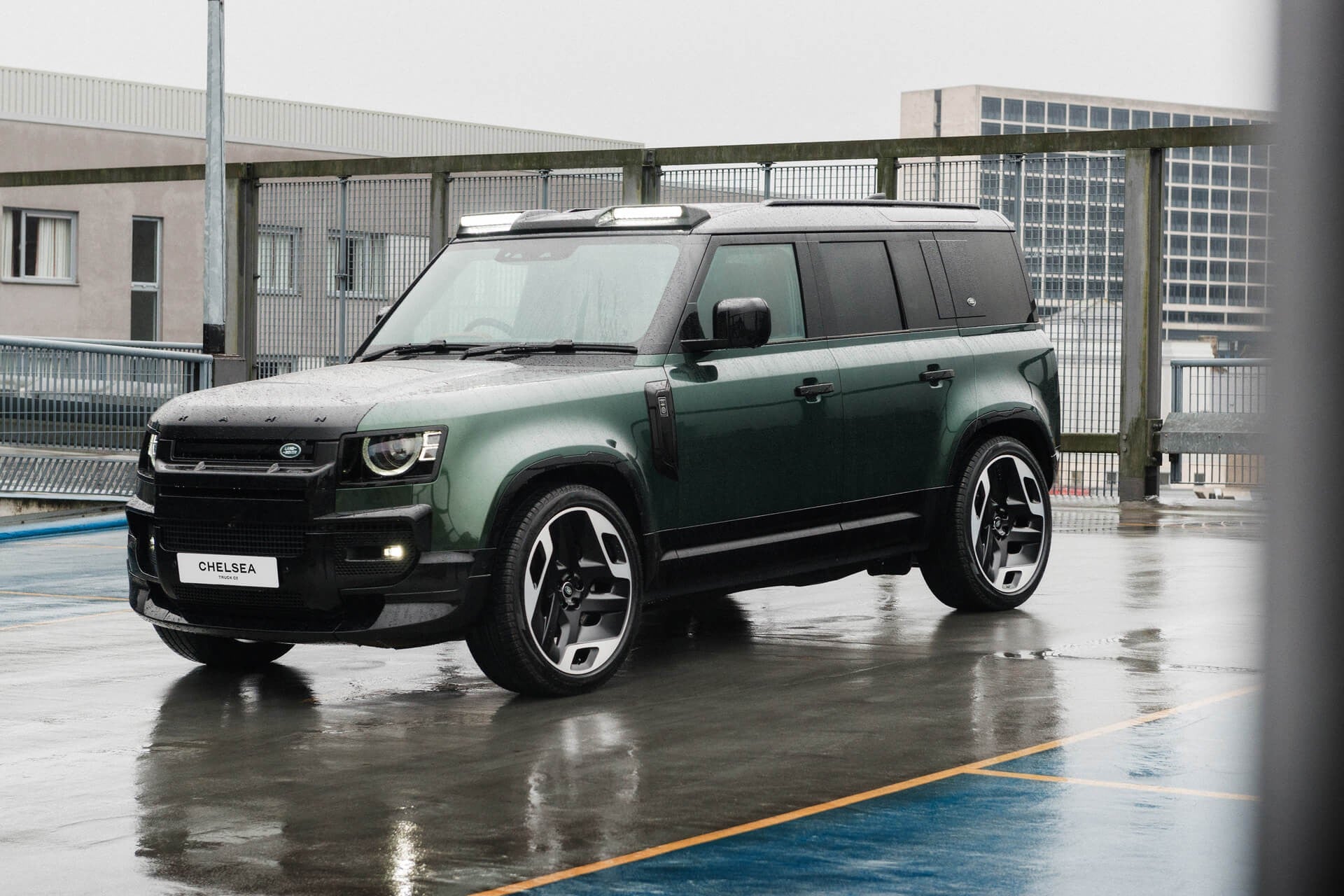 Land Rover Defender 110 P425 V8 X