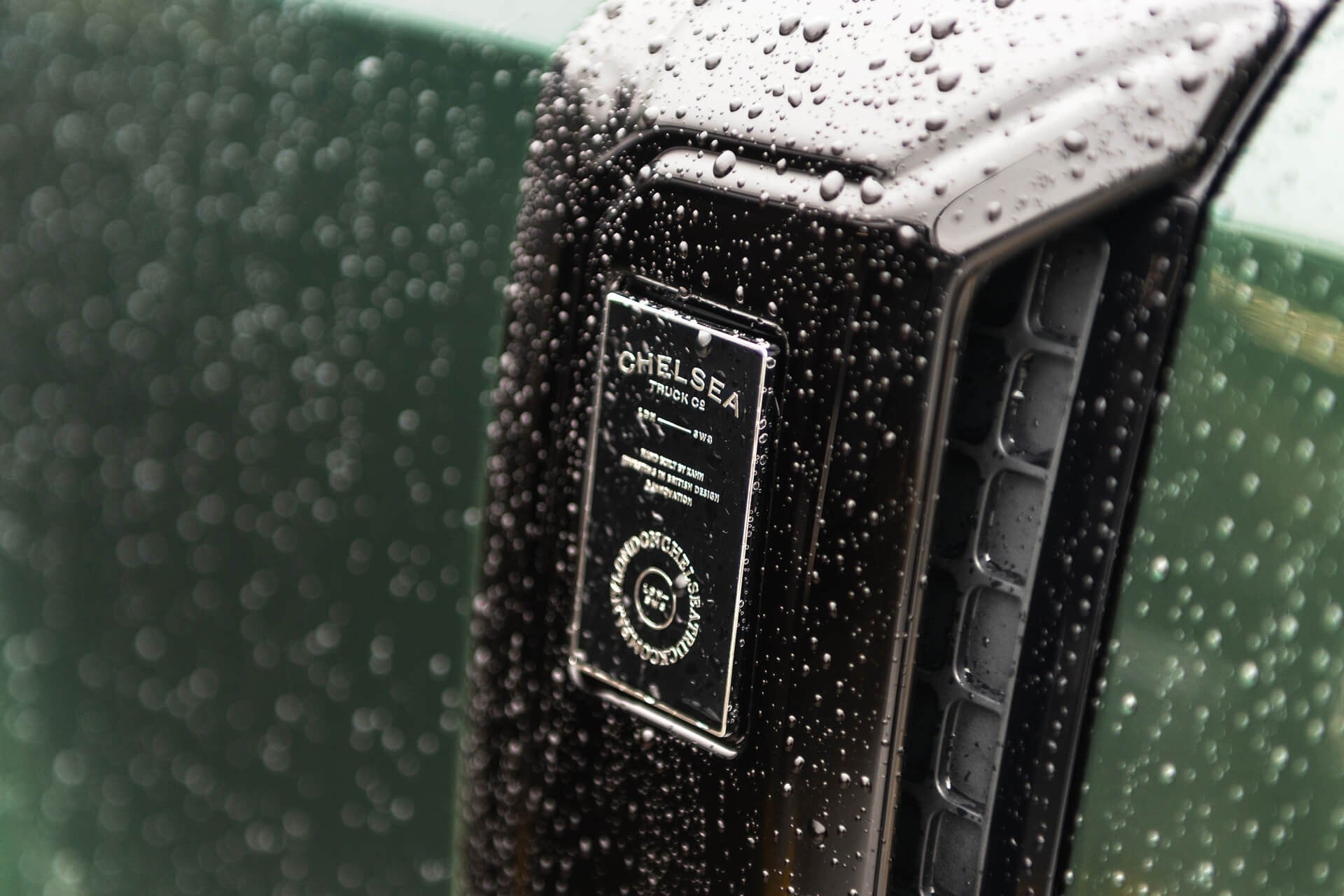 Land Rover Defender 110 P425 V8 X