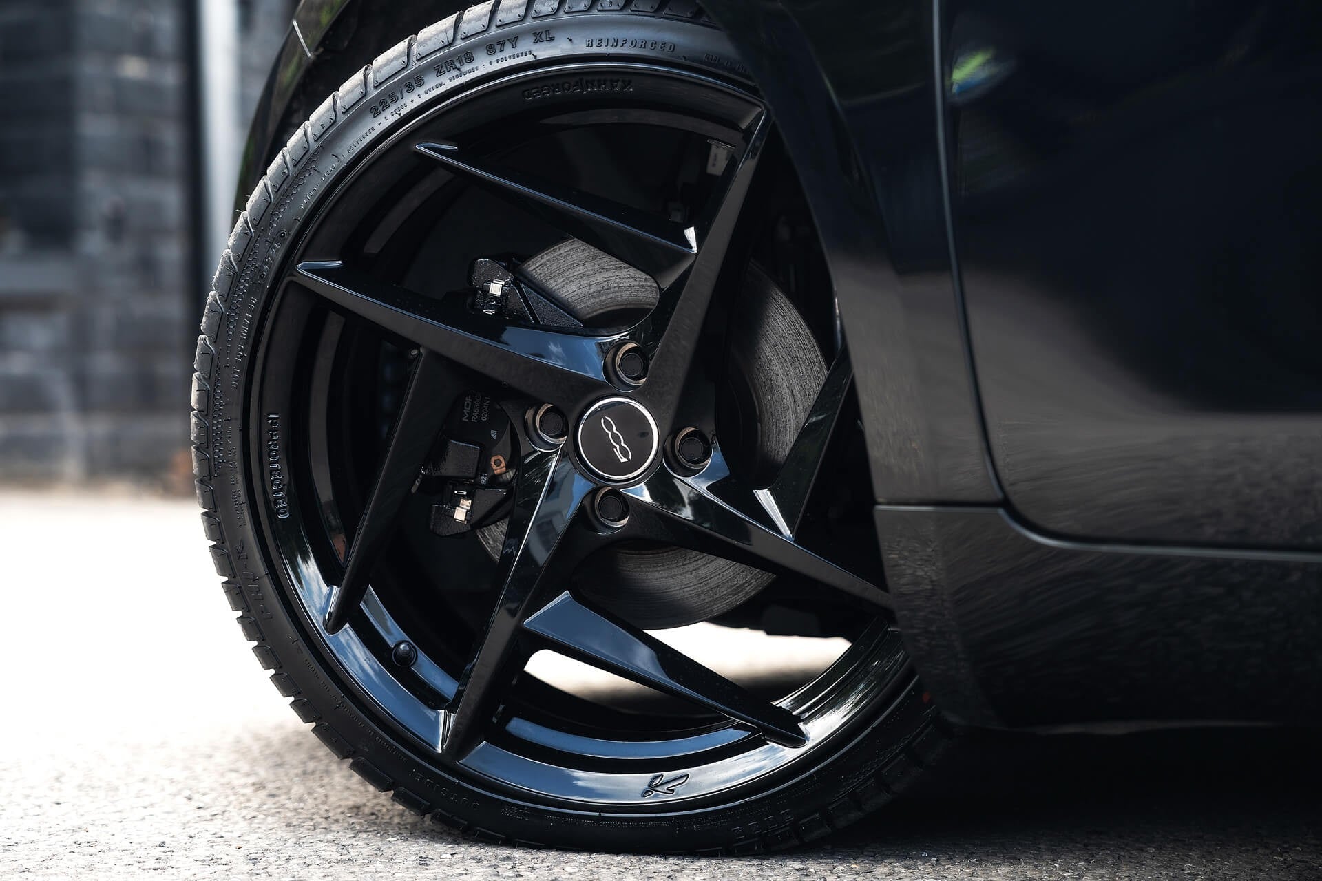 Fiat 500e 42kWh RED Designio by KAHN®