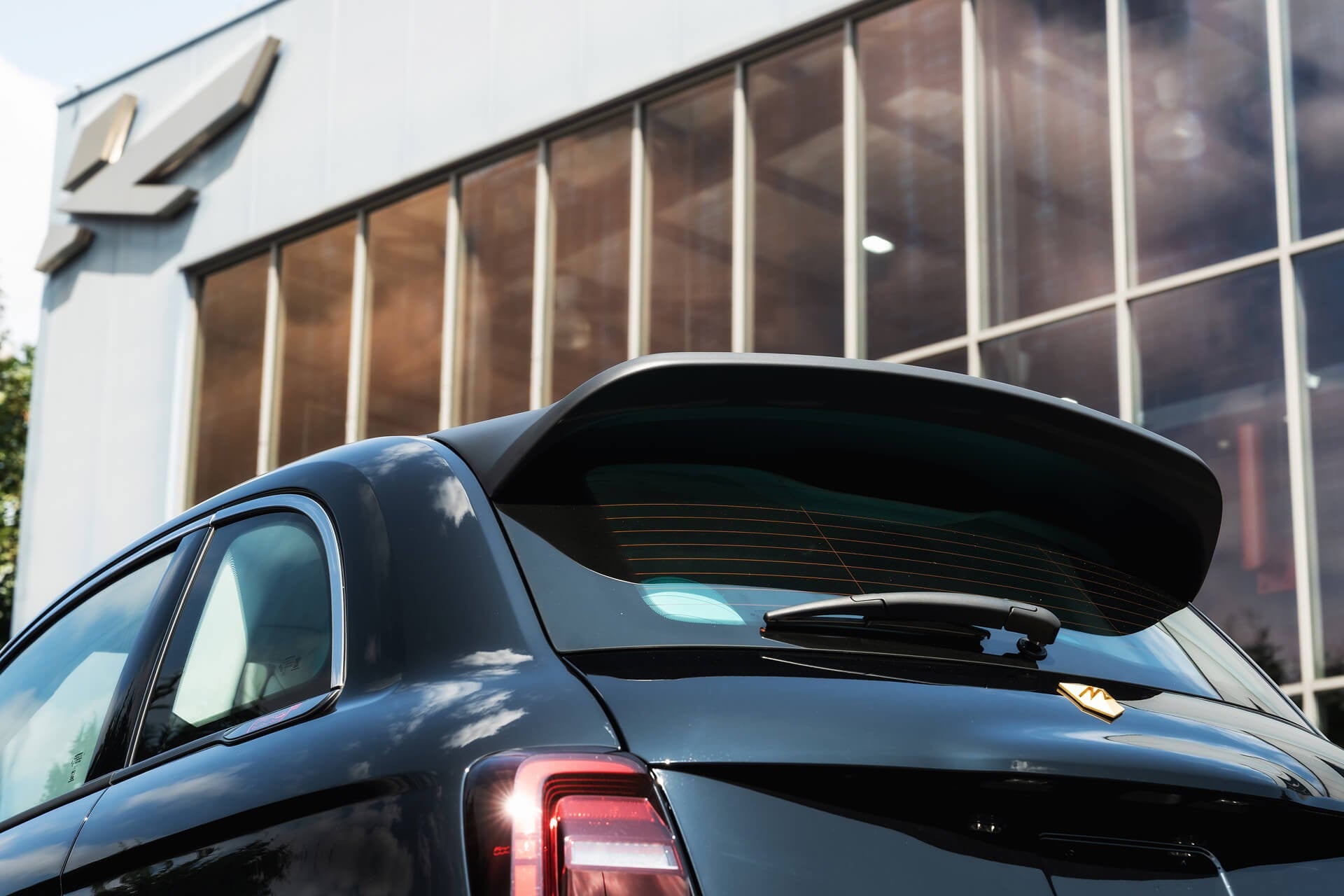 Fiat 500e 42kWh RED Designio by KAHN®
