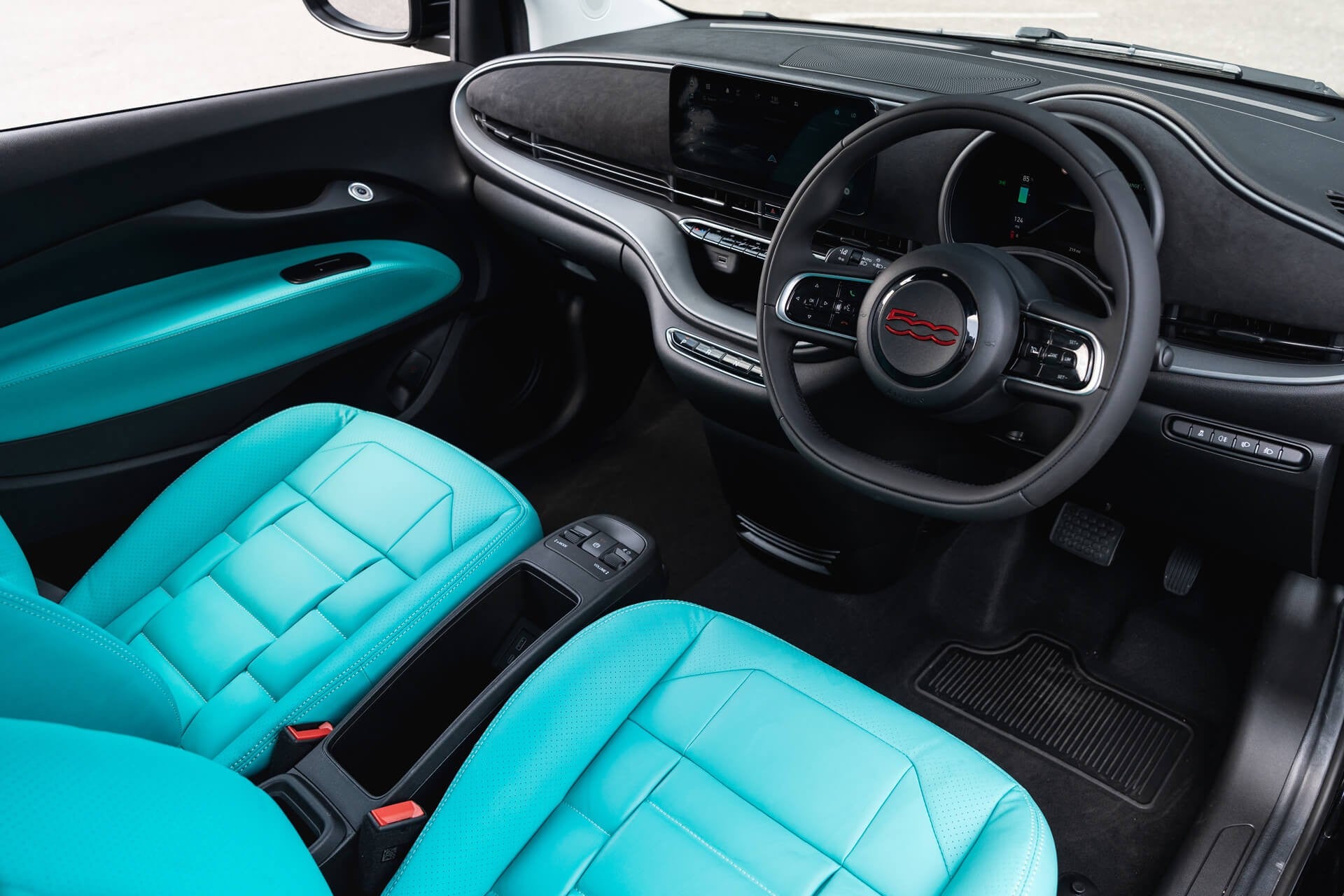 Fiat 500e 42kWh RED Designio by KAHN®