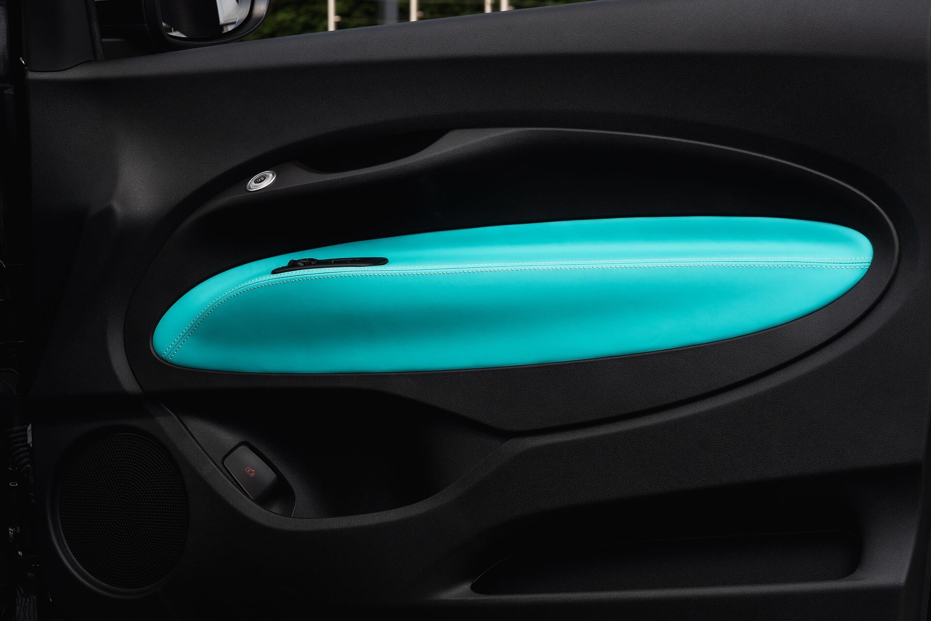 Fiat 500e 42kWh RED Designio by KAHN®