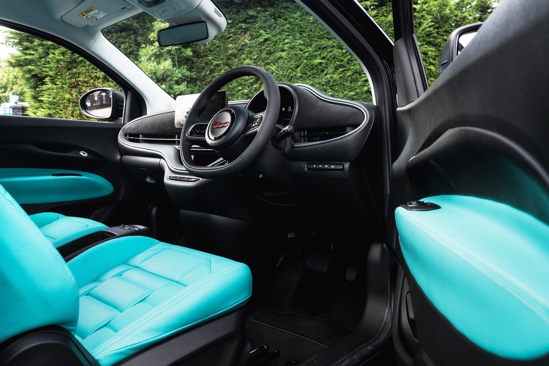 Fiat 500e 42kWh RED Designio by KAHN®