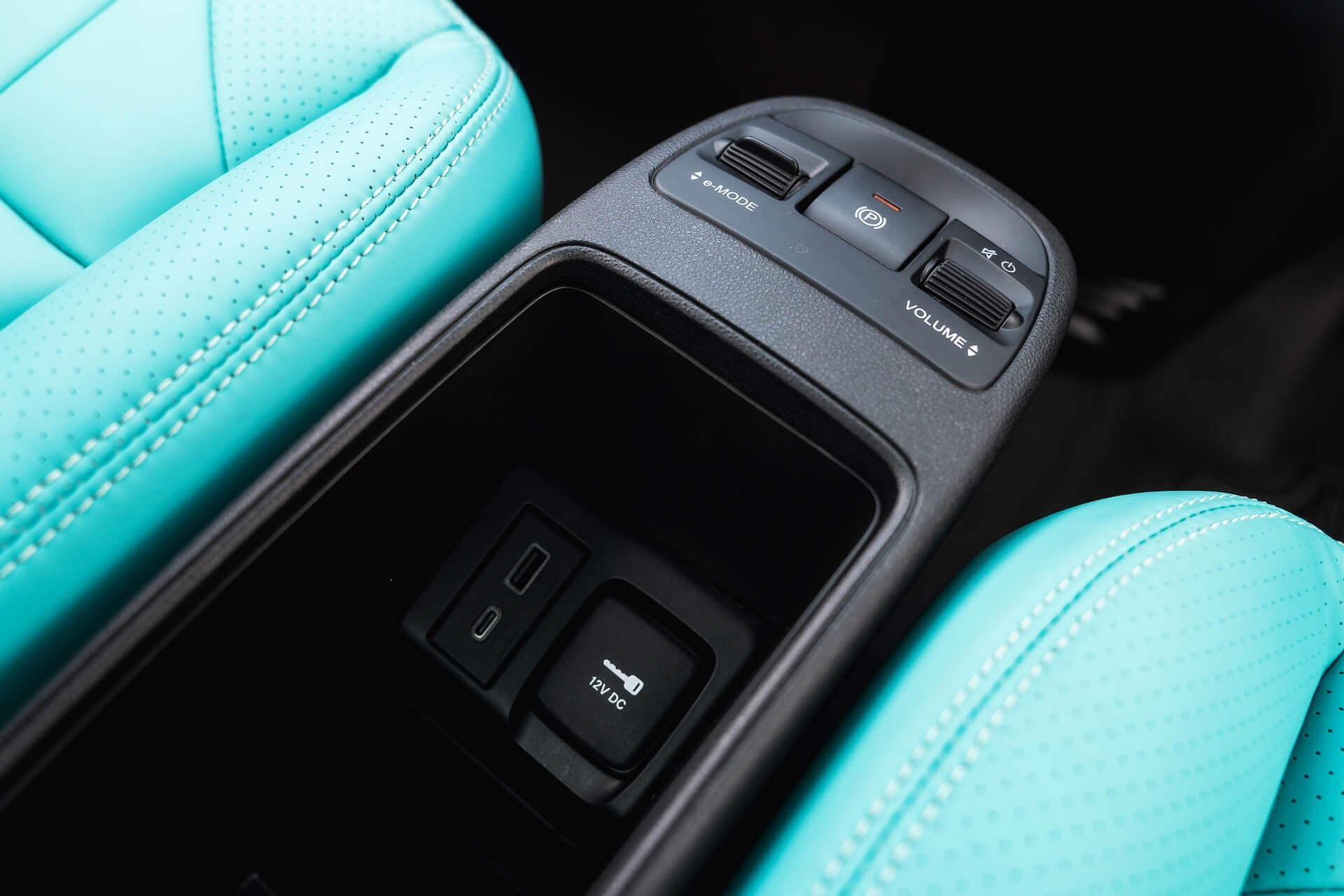 Fiat 500e 42kWh RED Designio by KAHN®