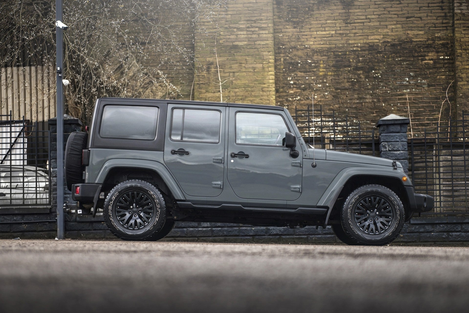 Jeep Wrangler 3.6 V6 Sport Gallery Image