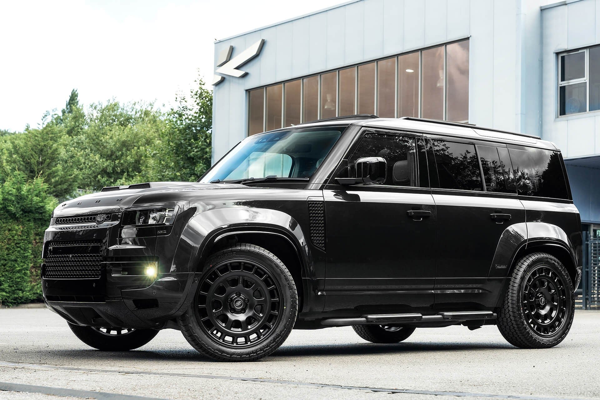 Land Rover Defender 110 P400 7 Seater