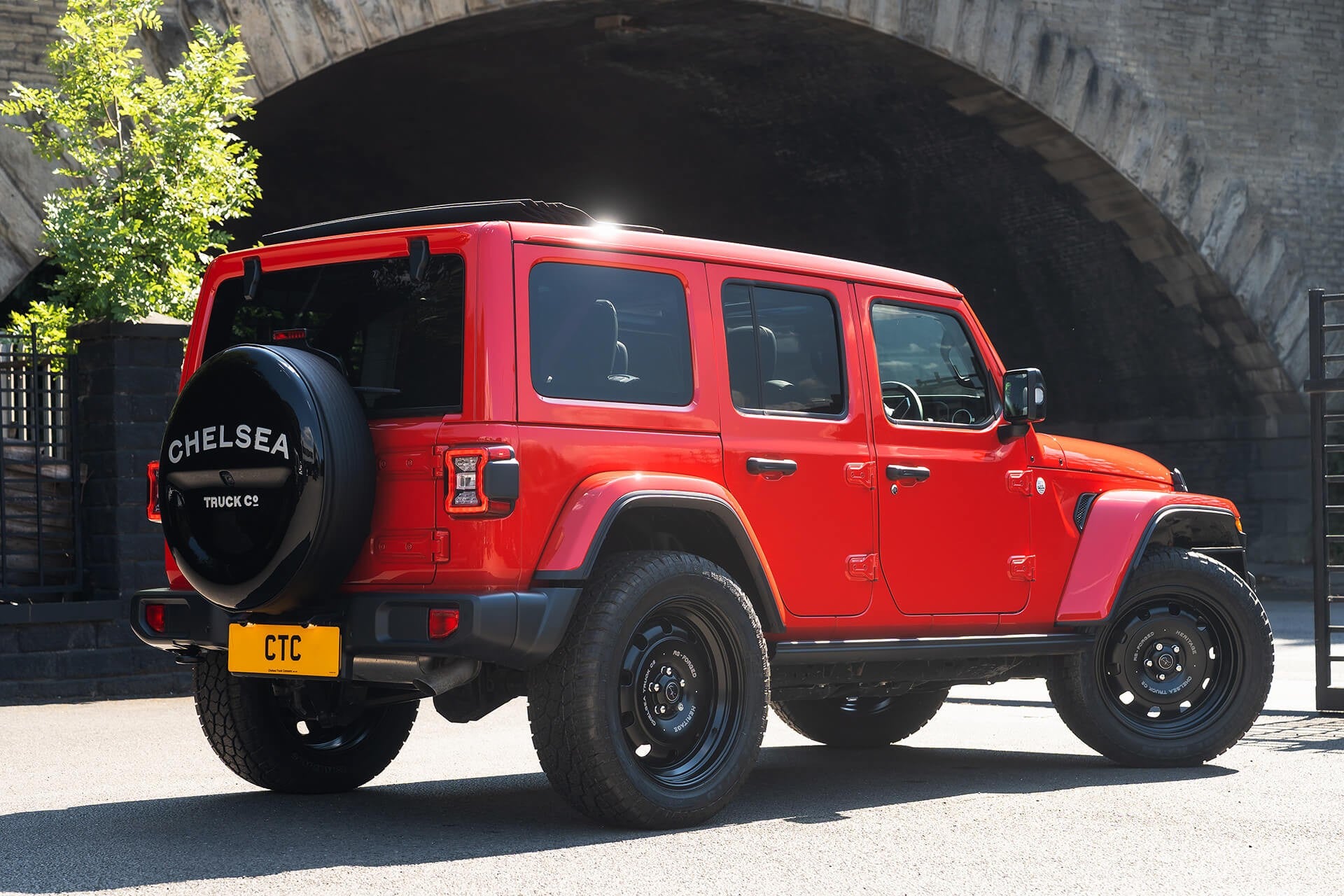 Jeep Wrangler 2.0 GME Sahara Unlimited - Open Sky Roof