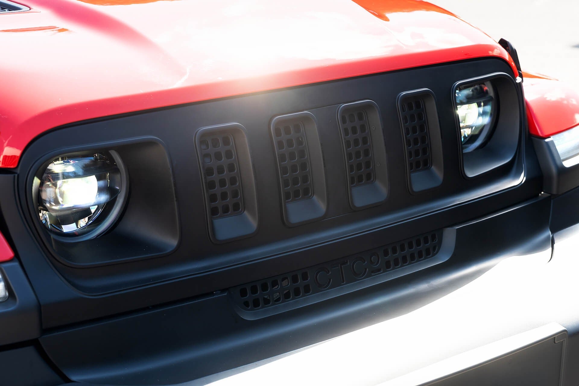 Jeep Wrangler 2.0 GME Sahara Unlimited - Open Sky Roof