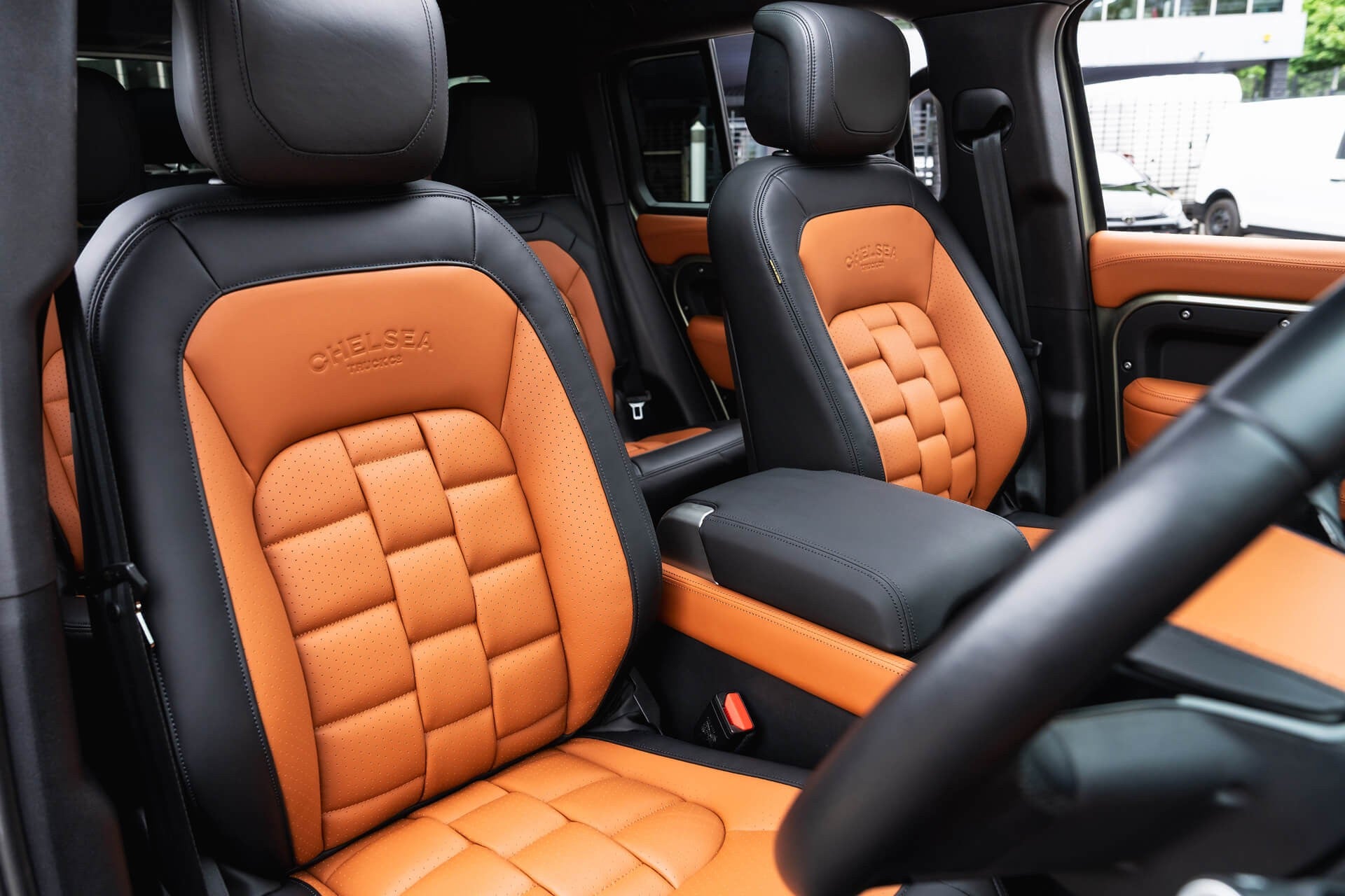 Land Rover Defender 110 P400 7 Seater