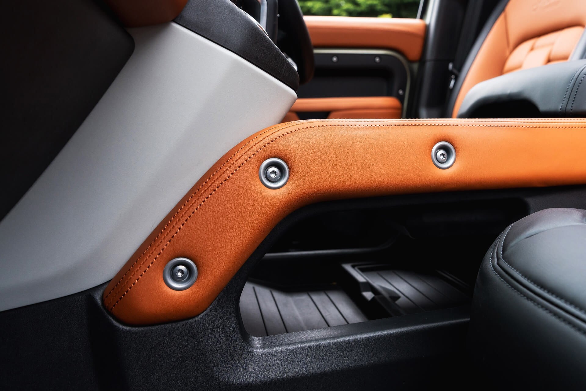 Land Rover Defender 110 P400 7 Seater