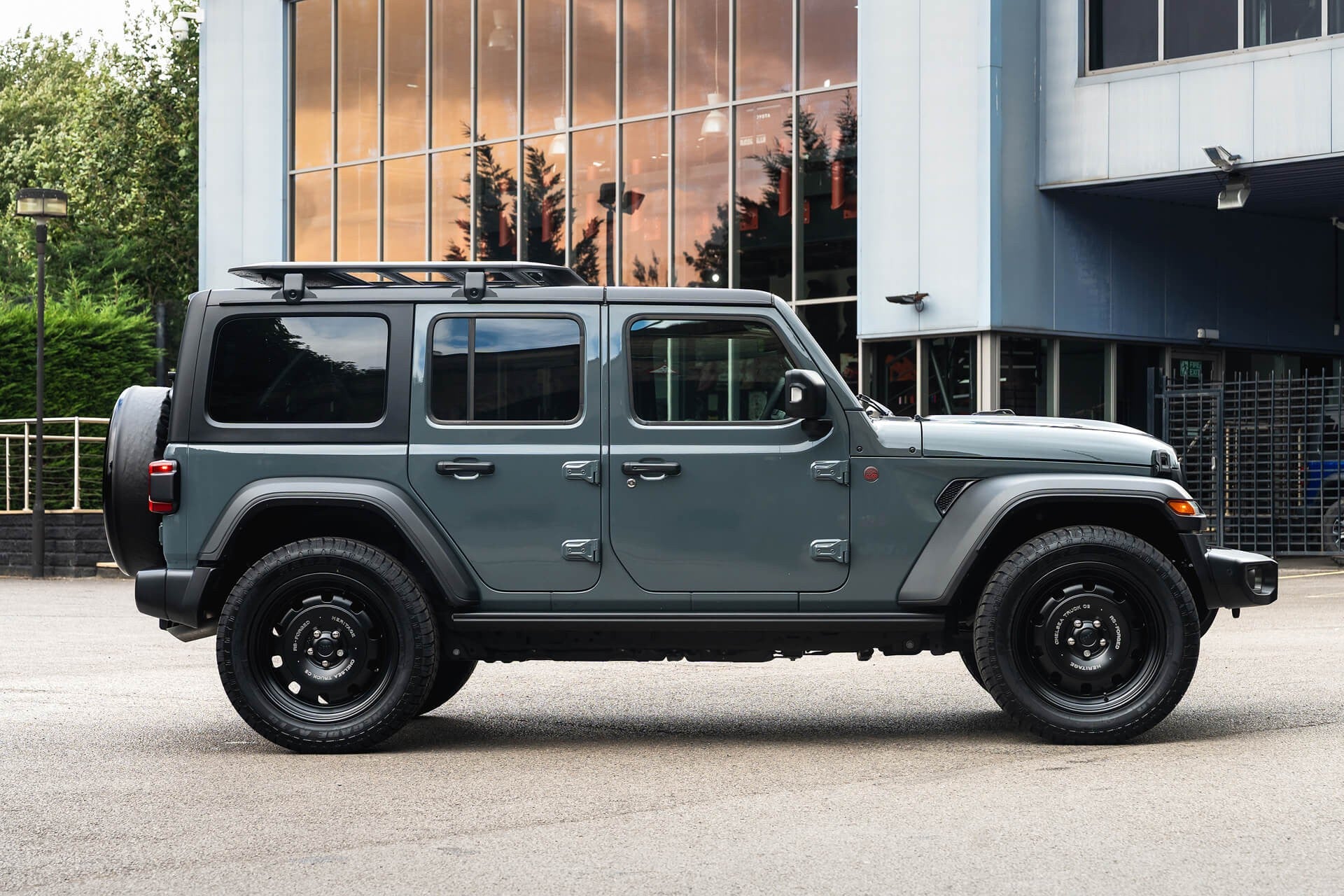 Jeep Wrangler 2.0 GME Rubicon Gallery Image